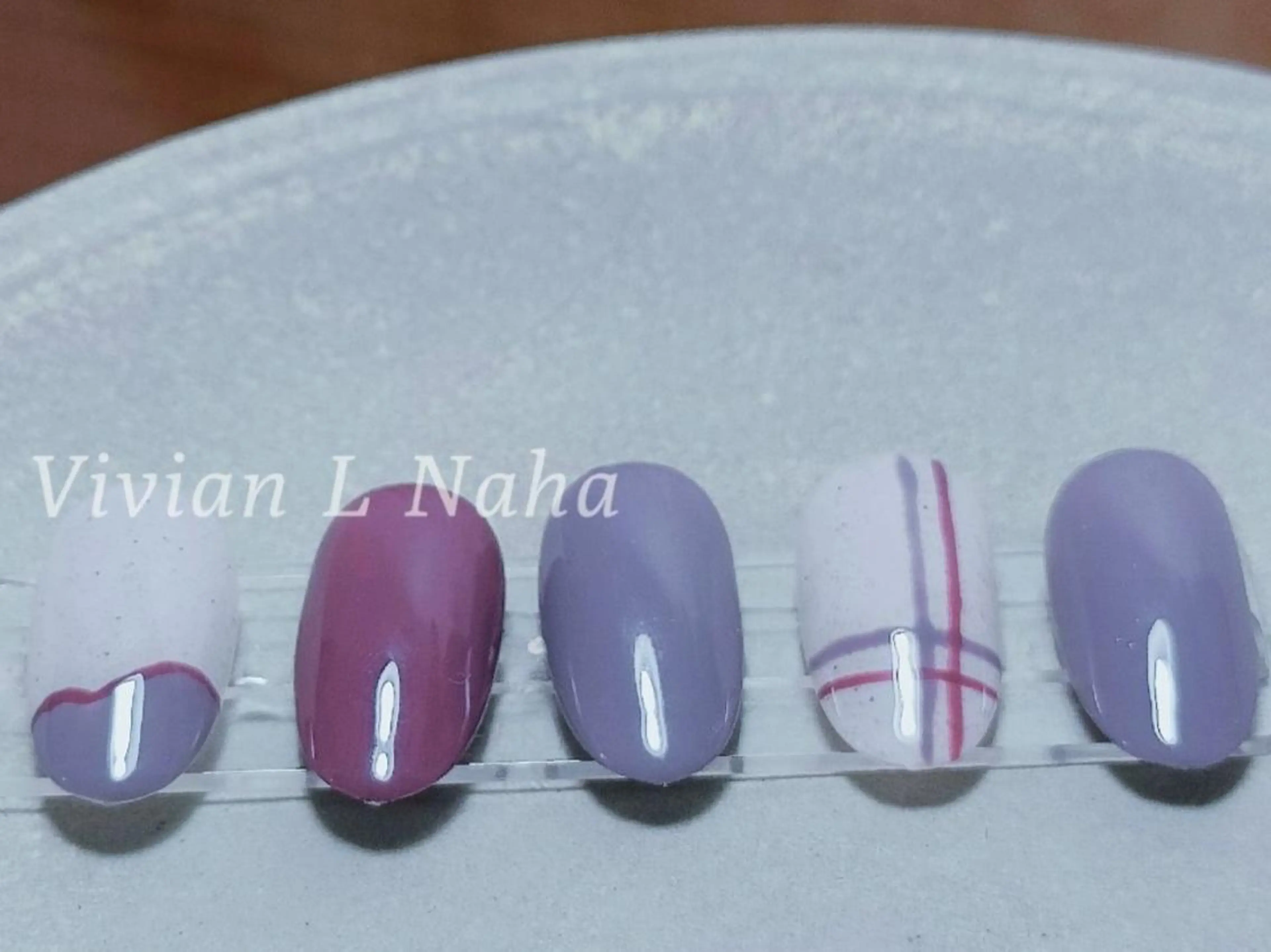 ネイル ハンドネイル Vivian L Naha  Tia　のネイルデザイン