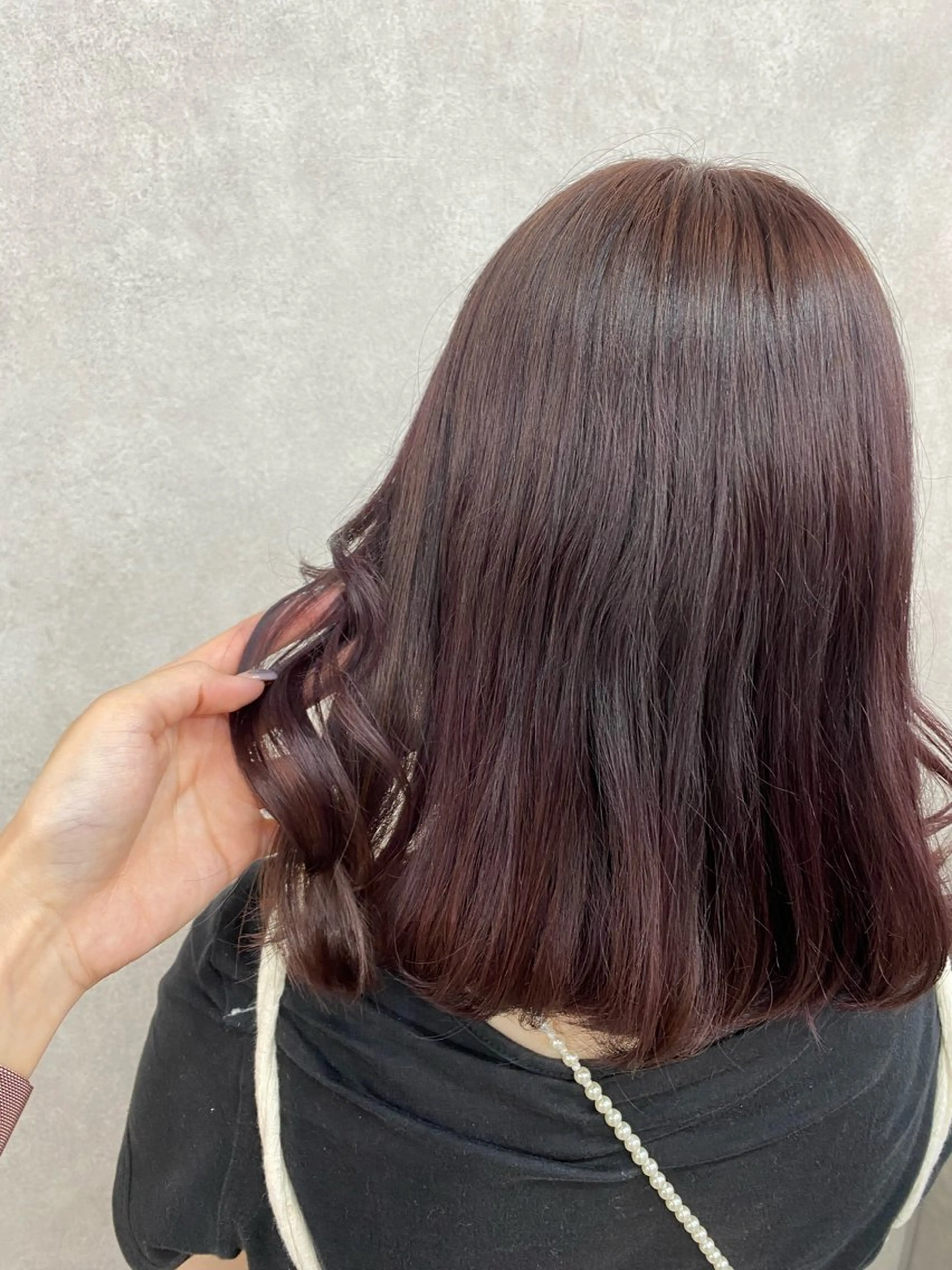 ミディアム ヘアカラー トリートメント ヘッドスパ 🩶西 雪乃/透明感 🫧/赤み消し✨🩶のヘアスタイル