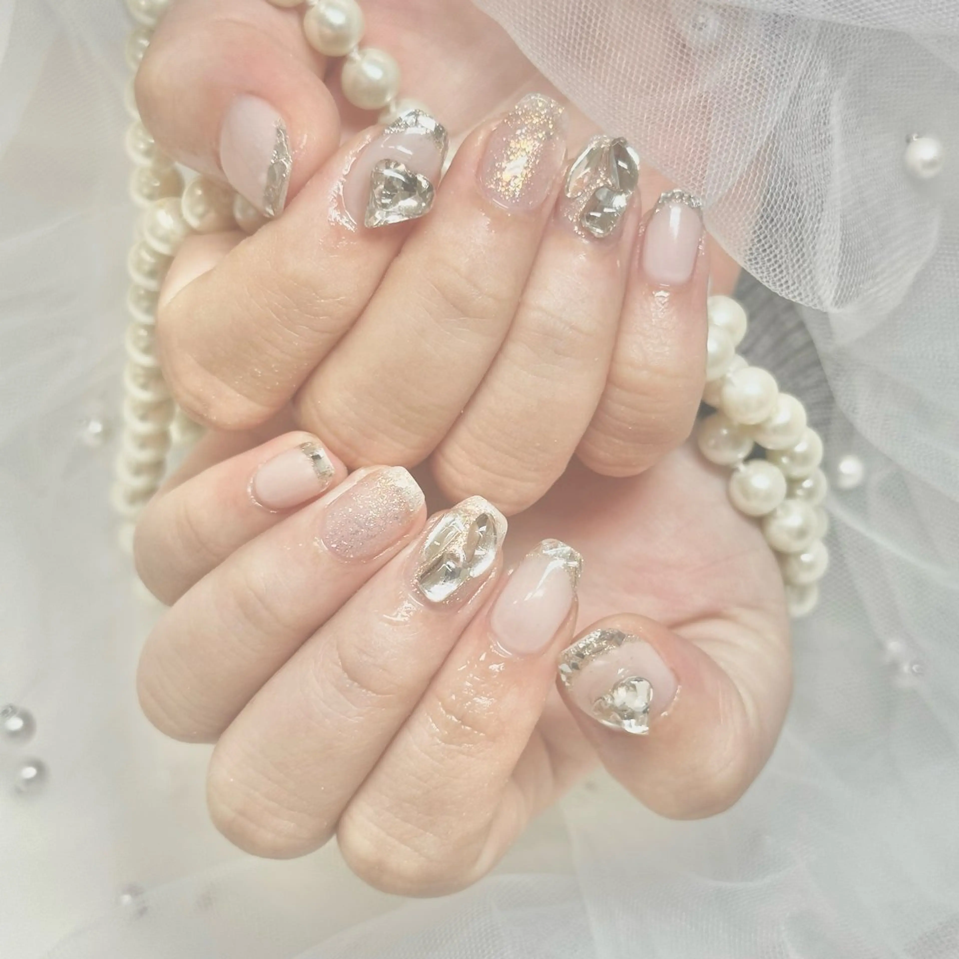 ネイル ハート ハンドネイル Prunelle Sawaneのネイルデザイン