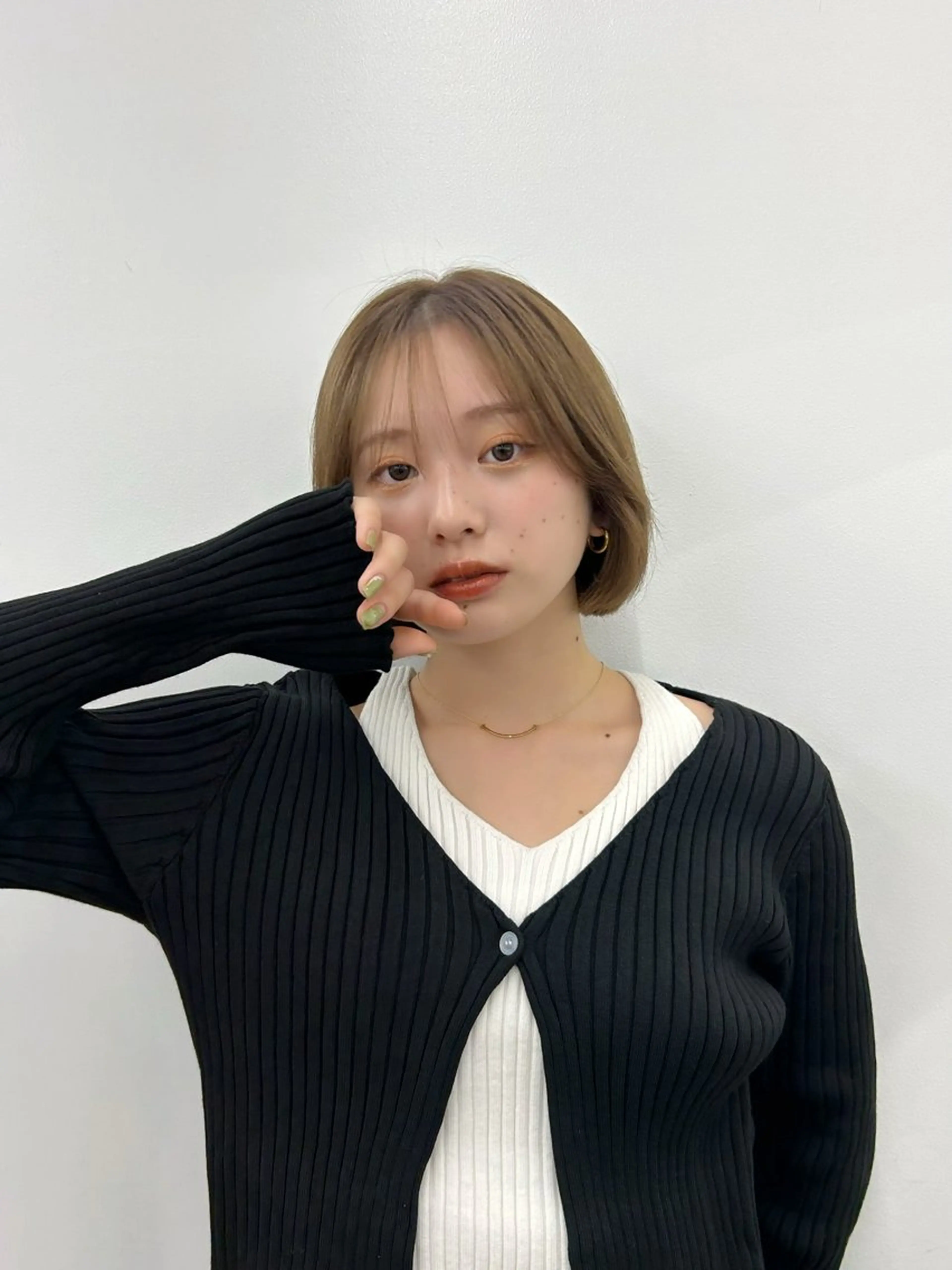 ショート カラー トリートメント 酸熱トリートメント カット ヘアカラー トリートメント 浅倉艶🐈‍⬛ /ウルフ/レイヤーのヘアスタイル