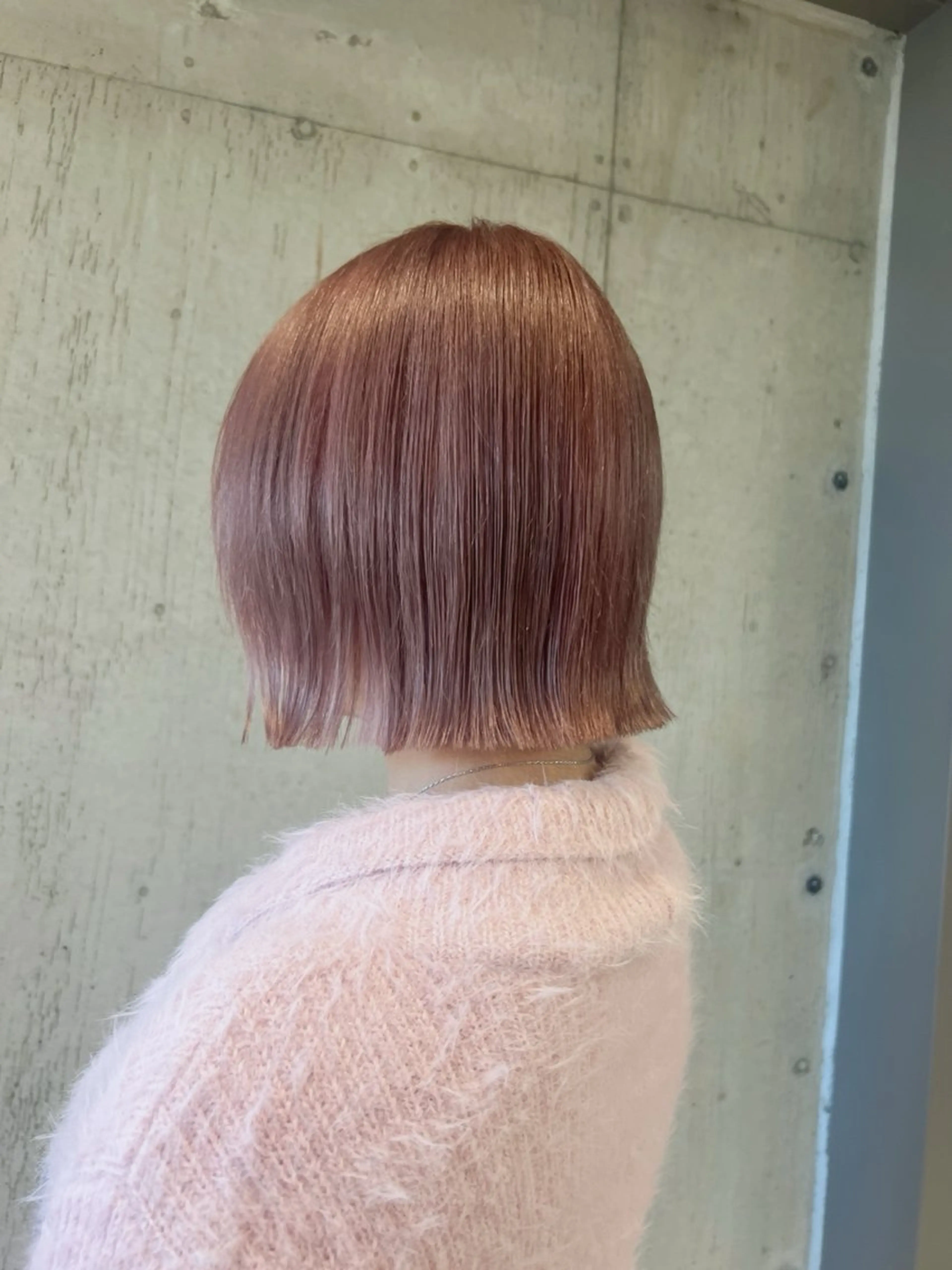 ショート カラー ベージュカラー ピンクカラー ピンクベージュ カット ヘアカラー トリートメント 暖色magico/ レイヤーゆいかずきのヘアスタイル