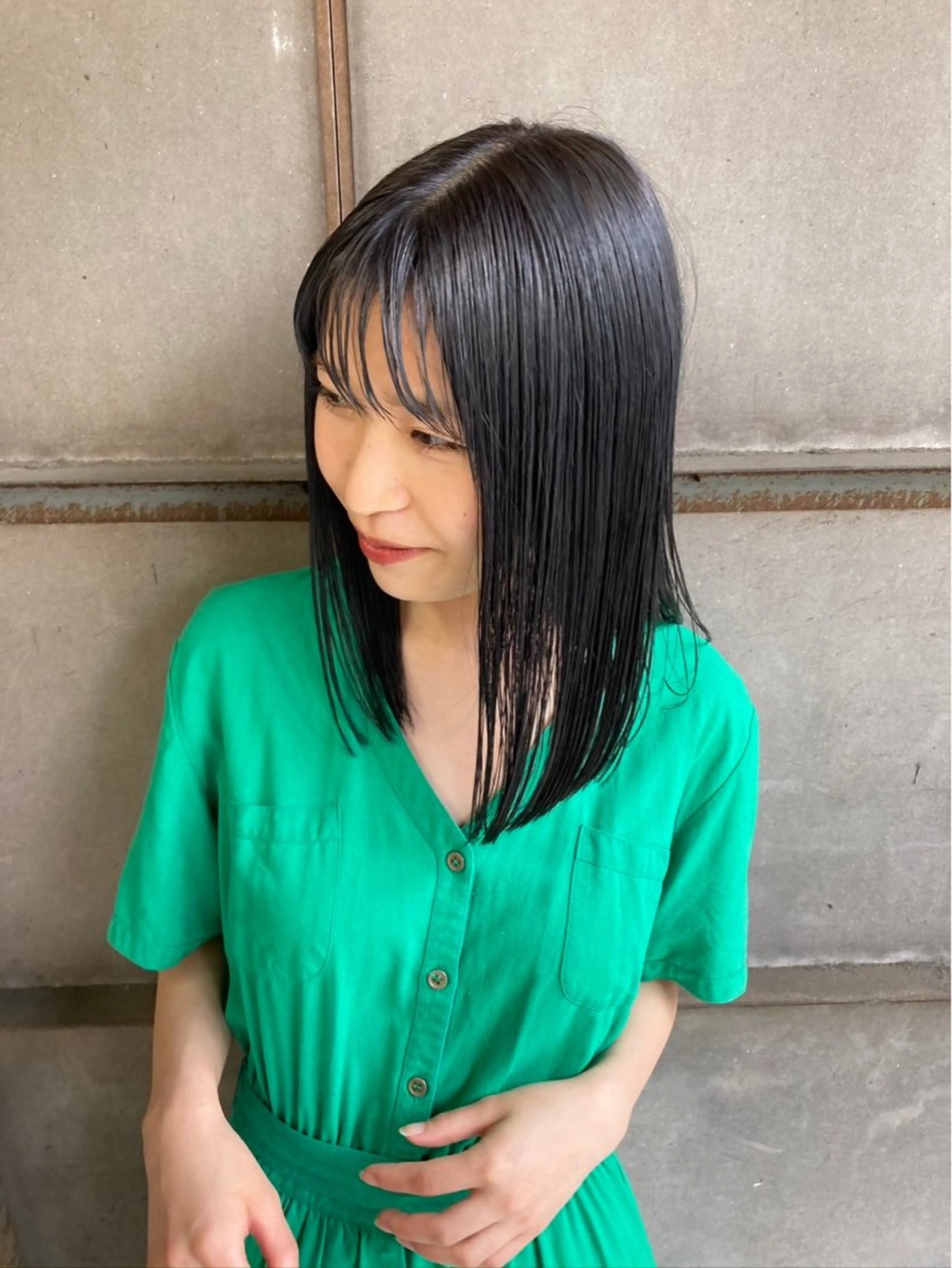 セミロング カラー 艶髪/美髪 須内星良 せら🌺のヘアスタイル