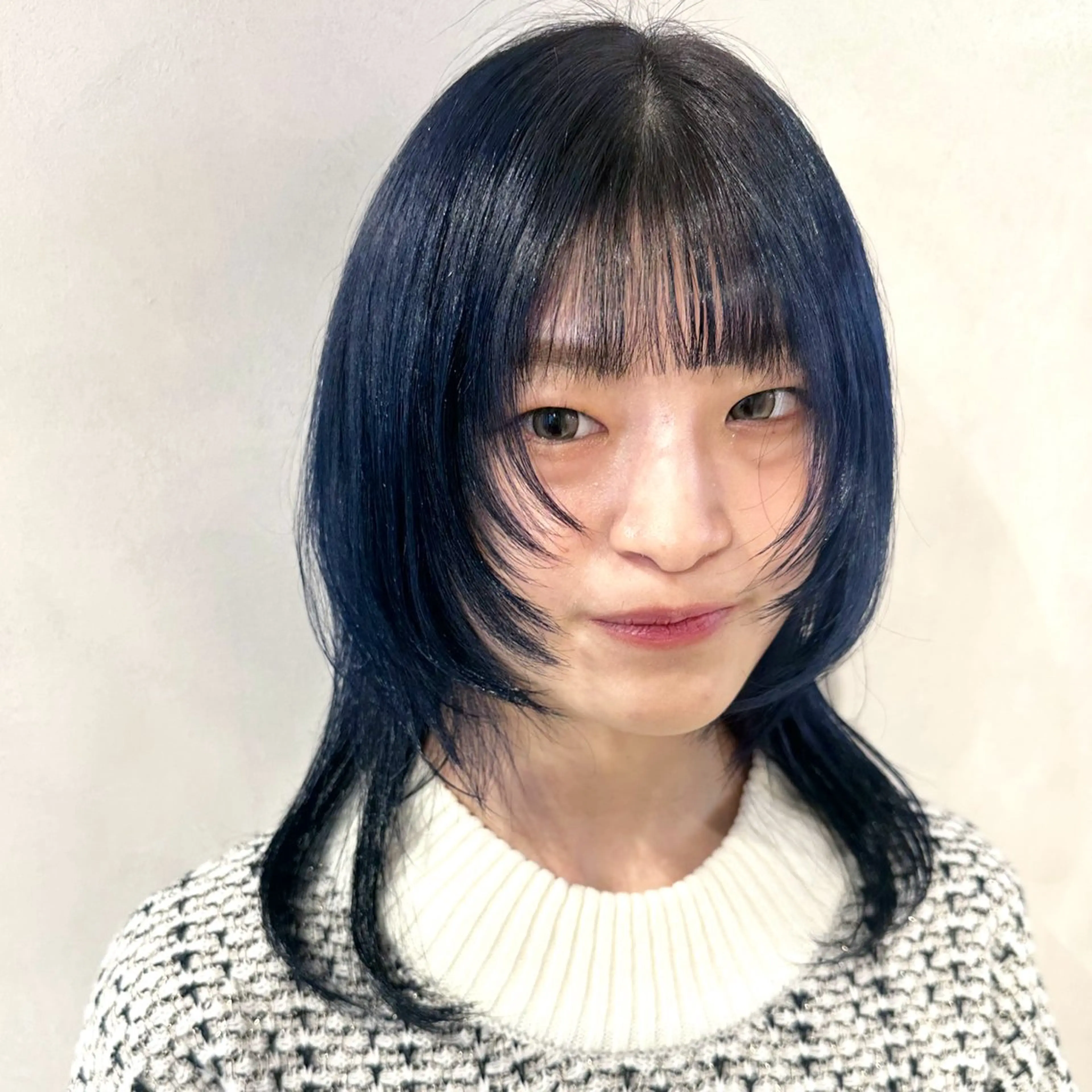 ミディアム カラー カット ヘアカラー トリートメント デザインカラー/パー マ🦖外岡咲希🦖のヘアスタイル