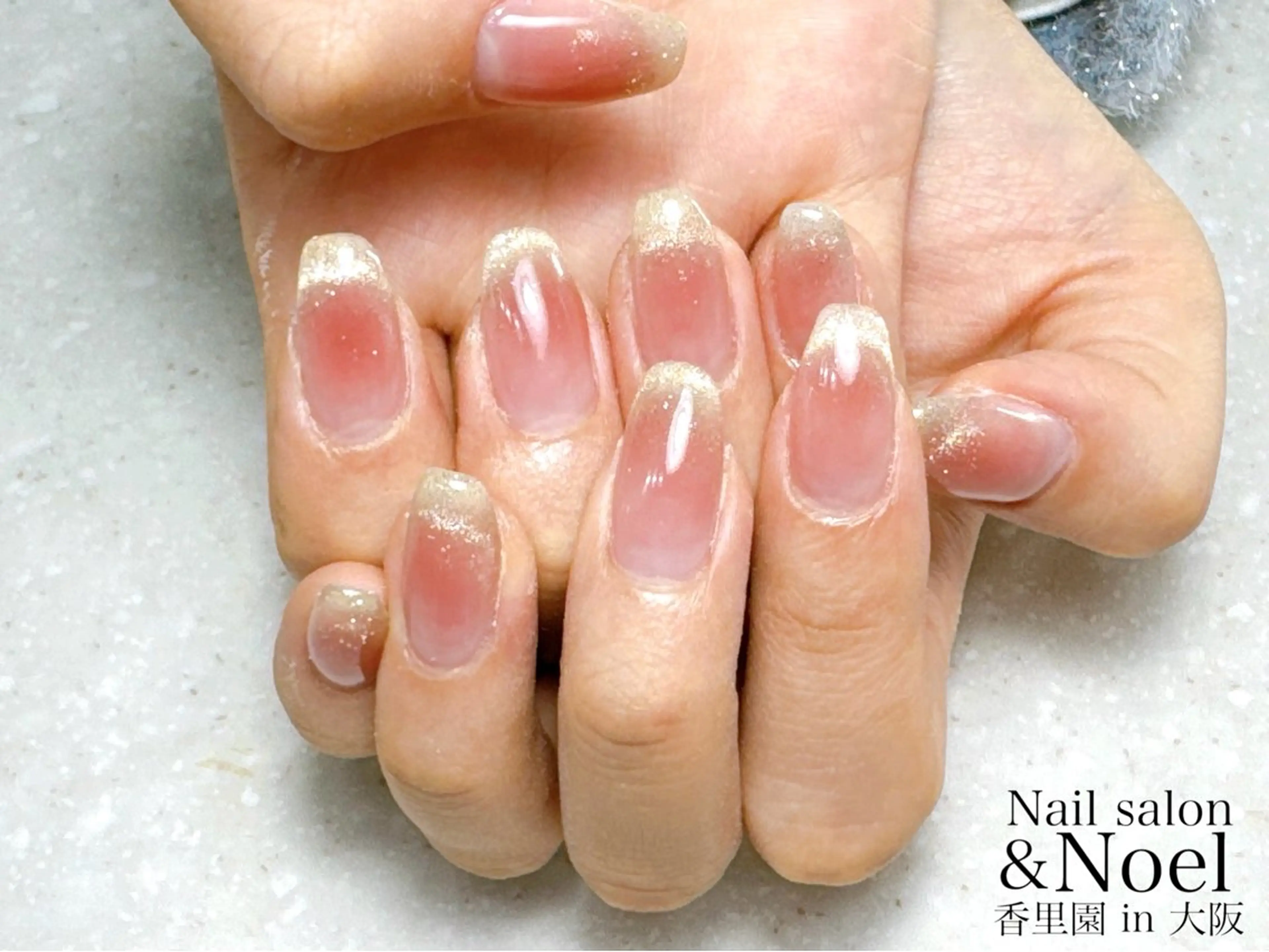 ネイル チークネイル グラデーション マグネットネイル ハンドネイル Nailsalon Noël所属・Nailsalon ＆Noelのネイルデザイン