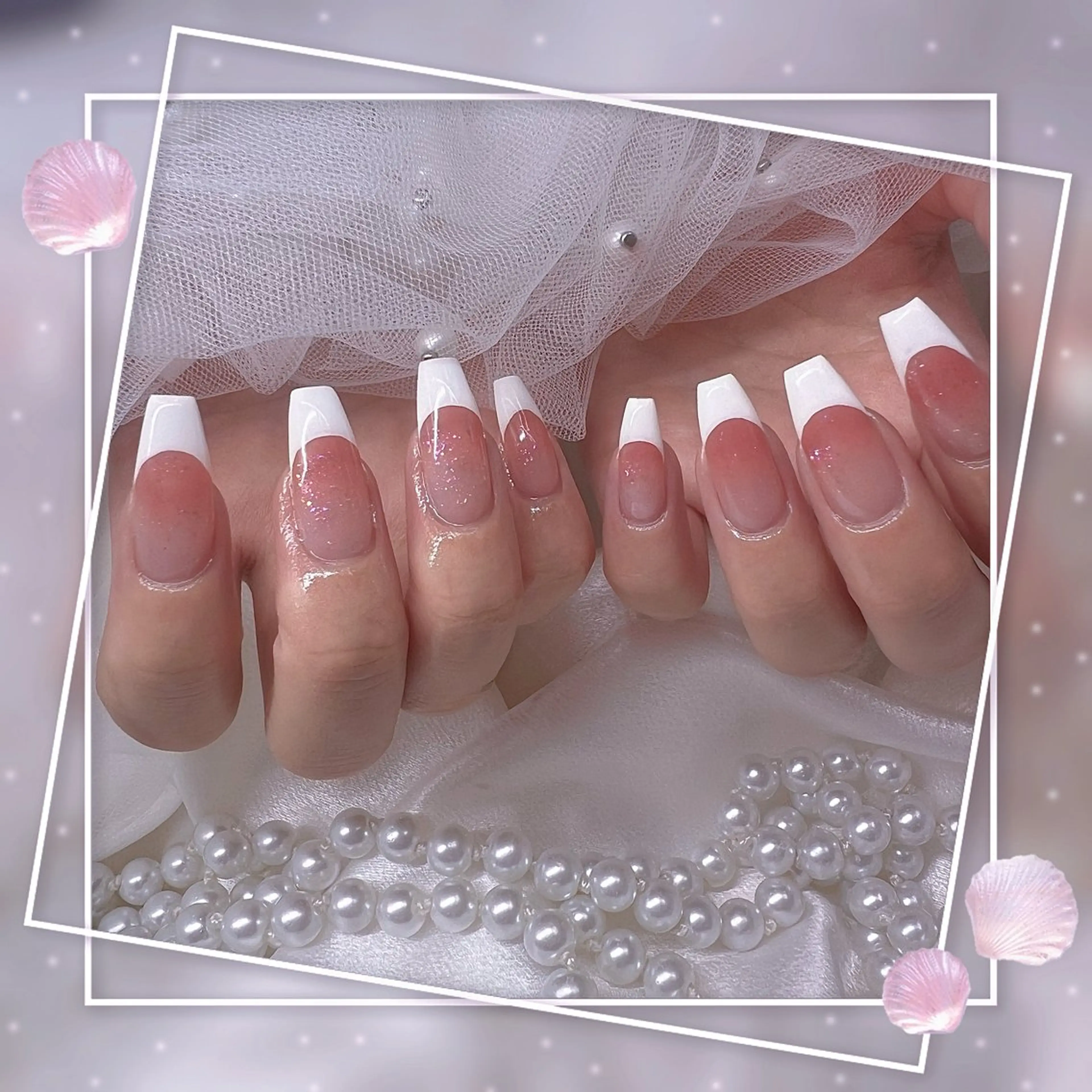 ネイル チークネイル フレンチネイル グラデーション マグネットネイル マグネットフレンチ ハンドネイル ハンドケア Chill Nailsalonのネイルデザイン