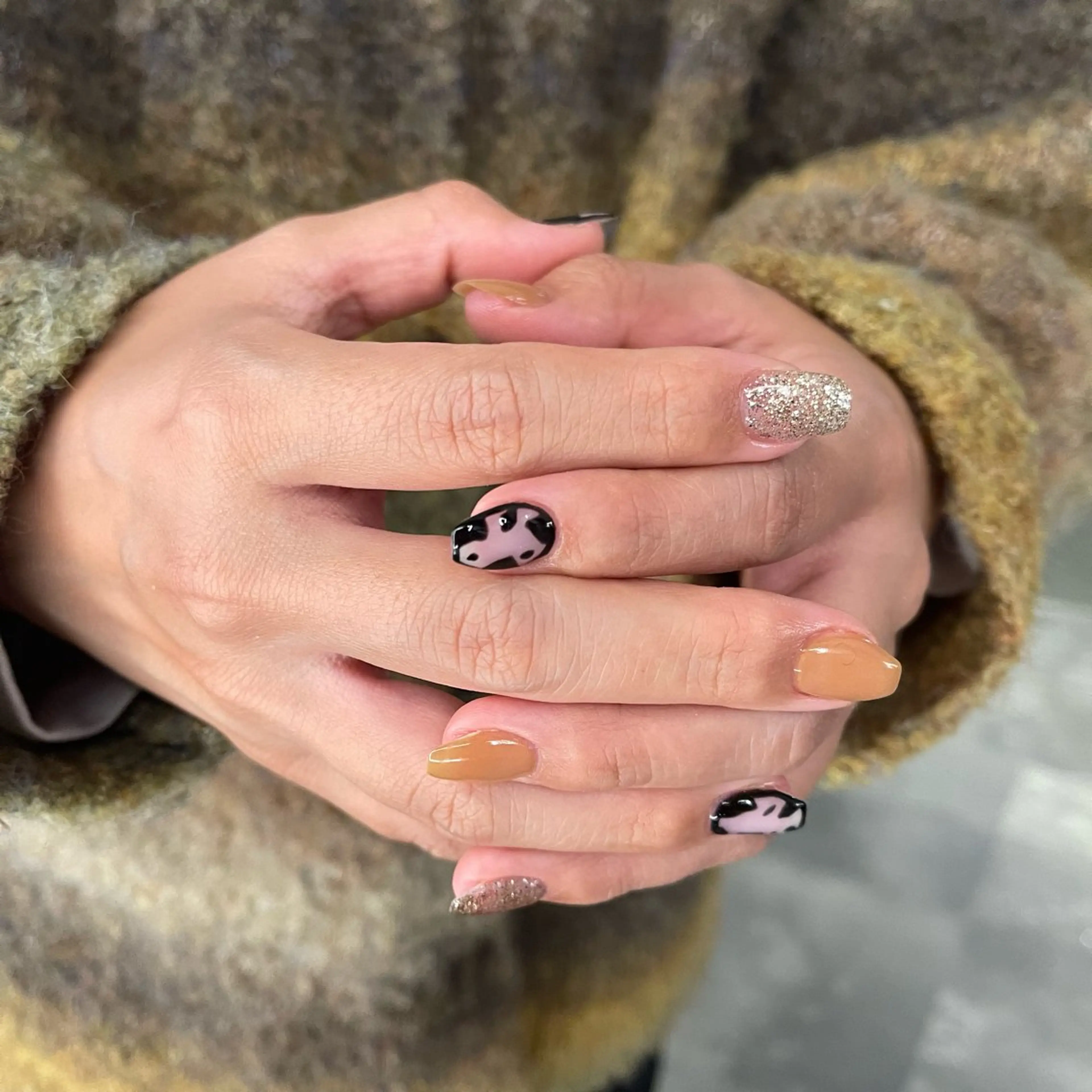 ネイル ハンドネイル chihiro 🗽のネイルデザイン