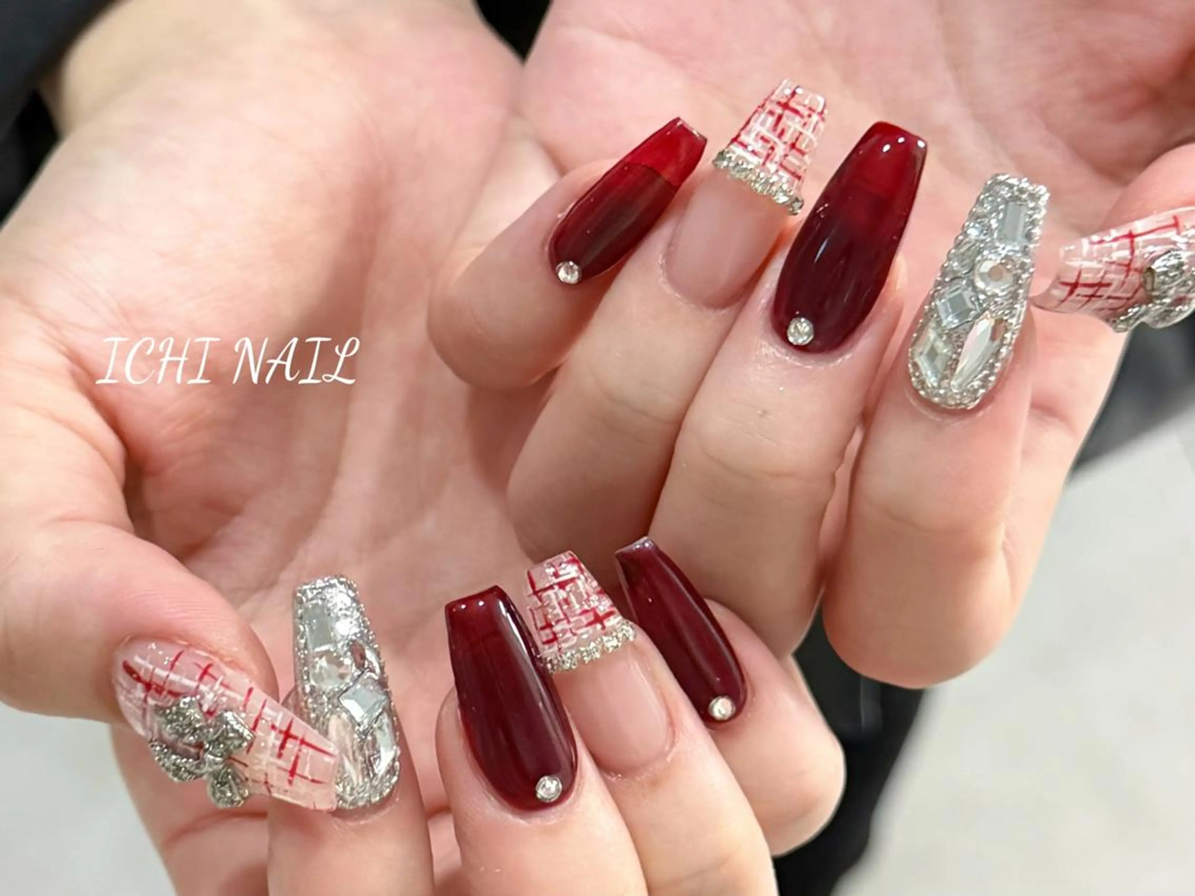 ネイル ハンドネイル 🧚🏻‍♀️ NOHA🎀のネイルデザイン