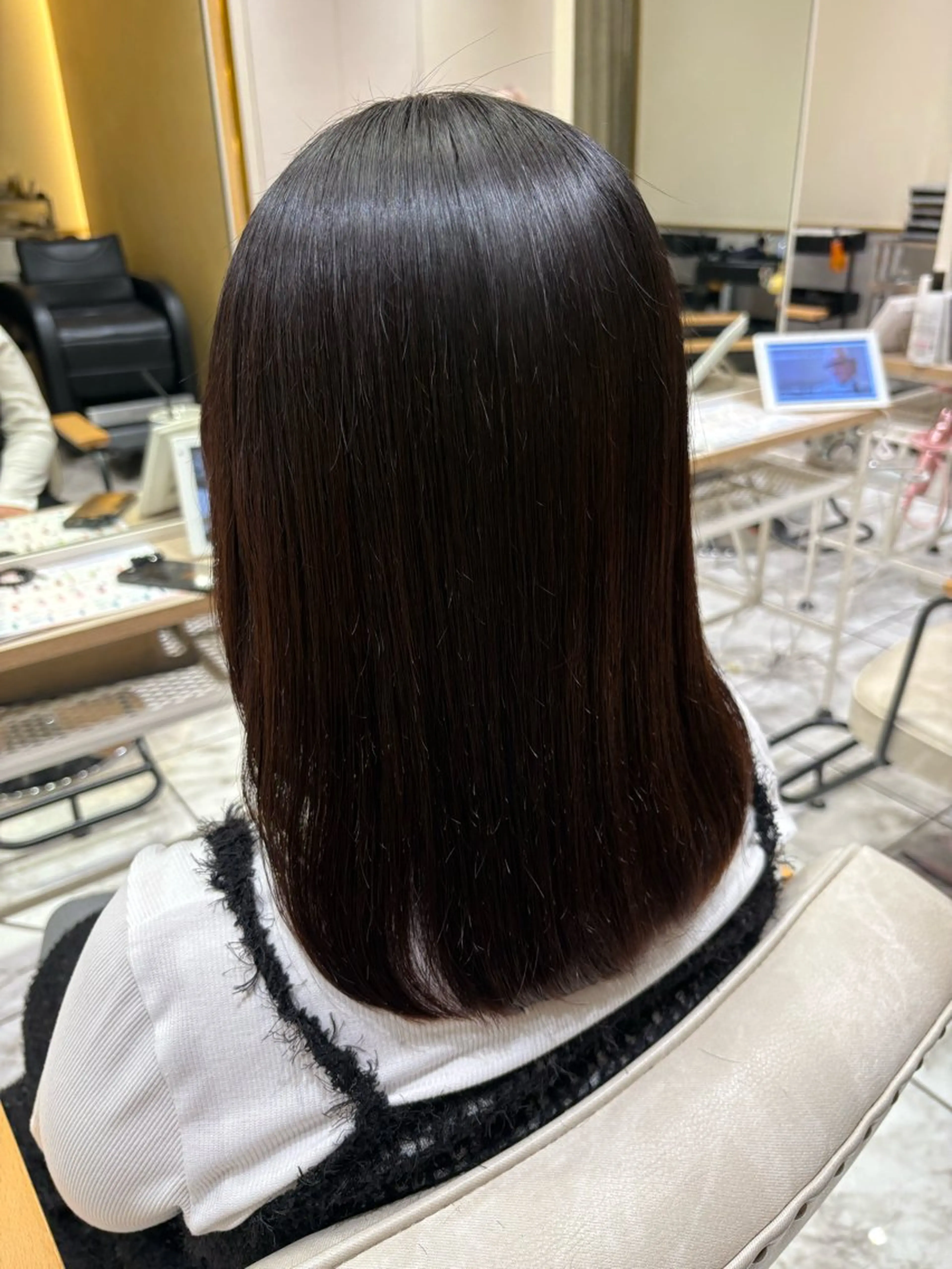 ミディアム 縮毛矯正 🦋sana🦋 似合わせカット✁のヘアスタイル