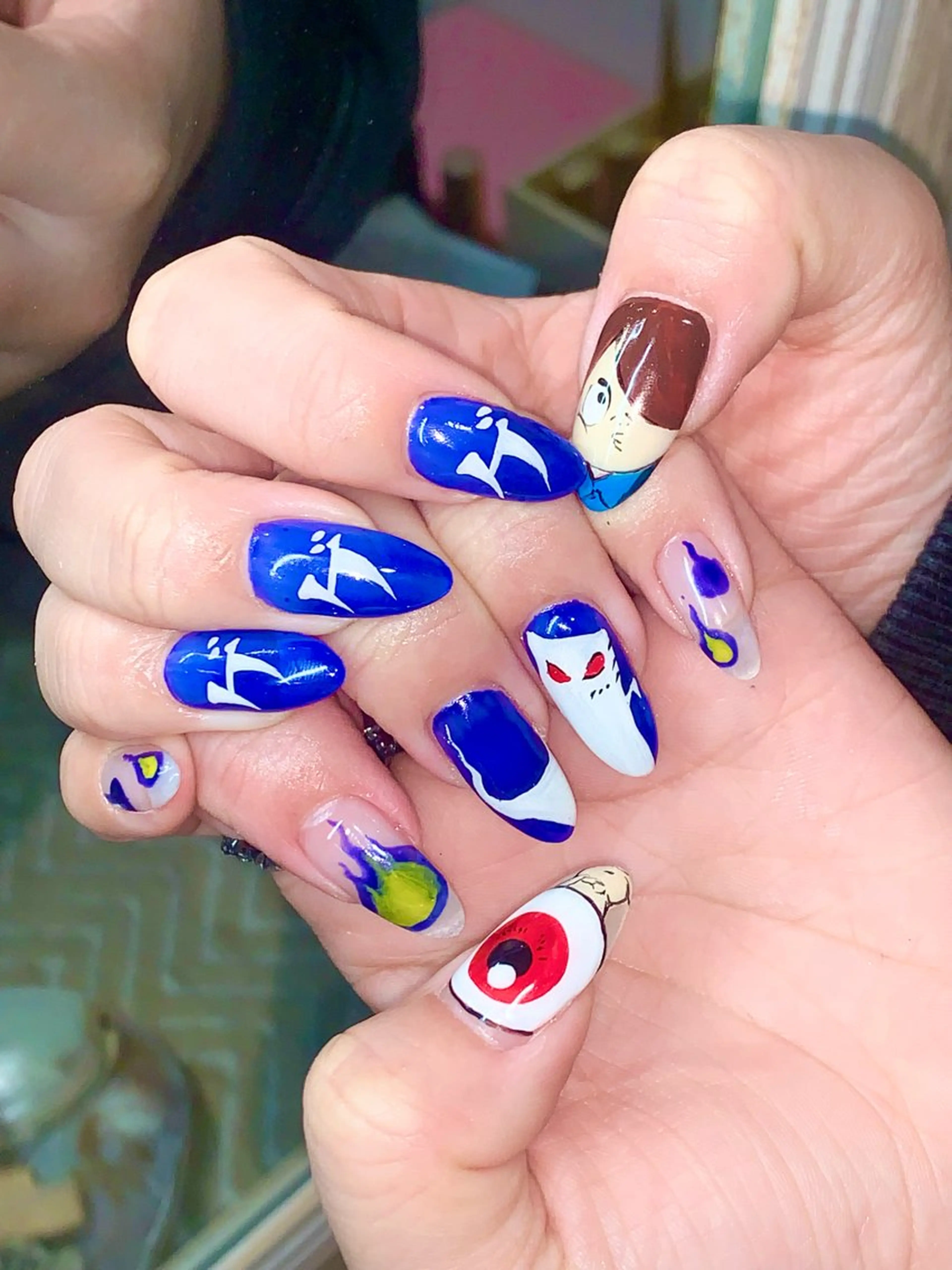 ネイル ハンドネイル NES NAIL所属・さゆり￤推しキャラ ￤ロングネイル🩷のネイルデザイン