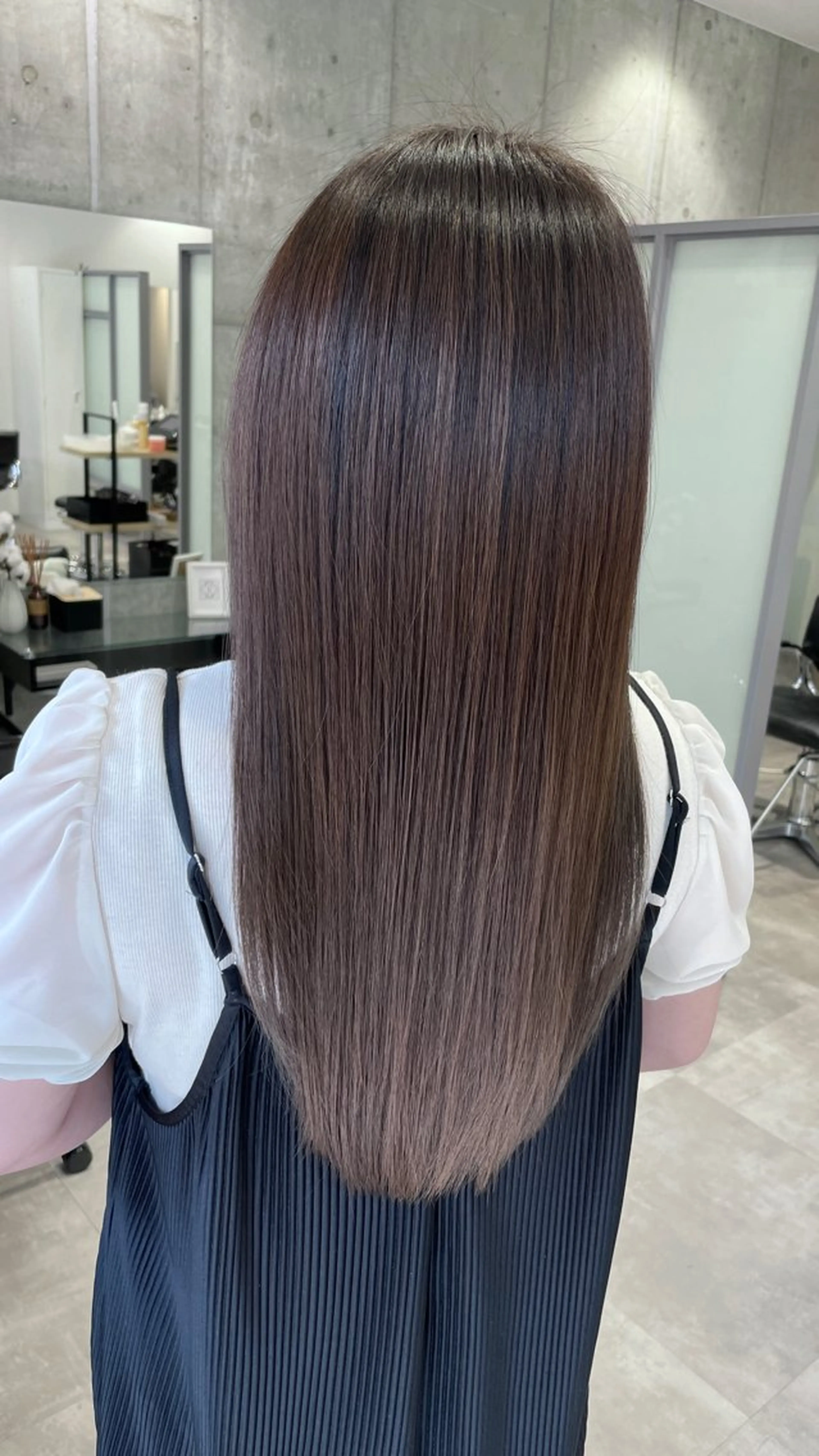 ロング カラー ヘアカラー トリートメント Leyシェアサロン所属・KenIchi施術者 1%未満ドライカットのヘアスタイル