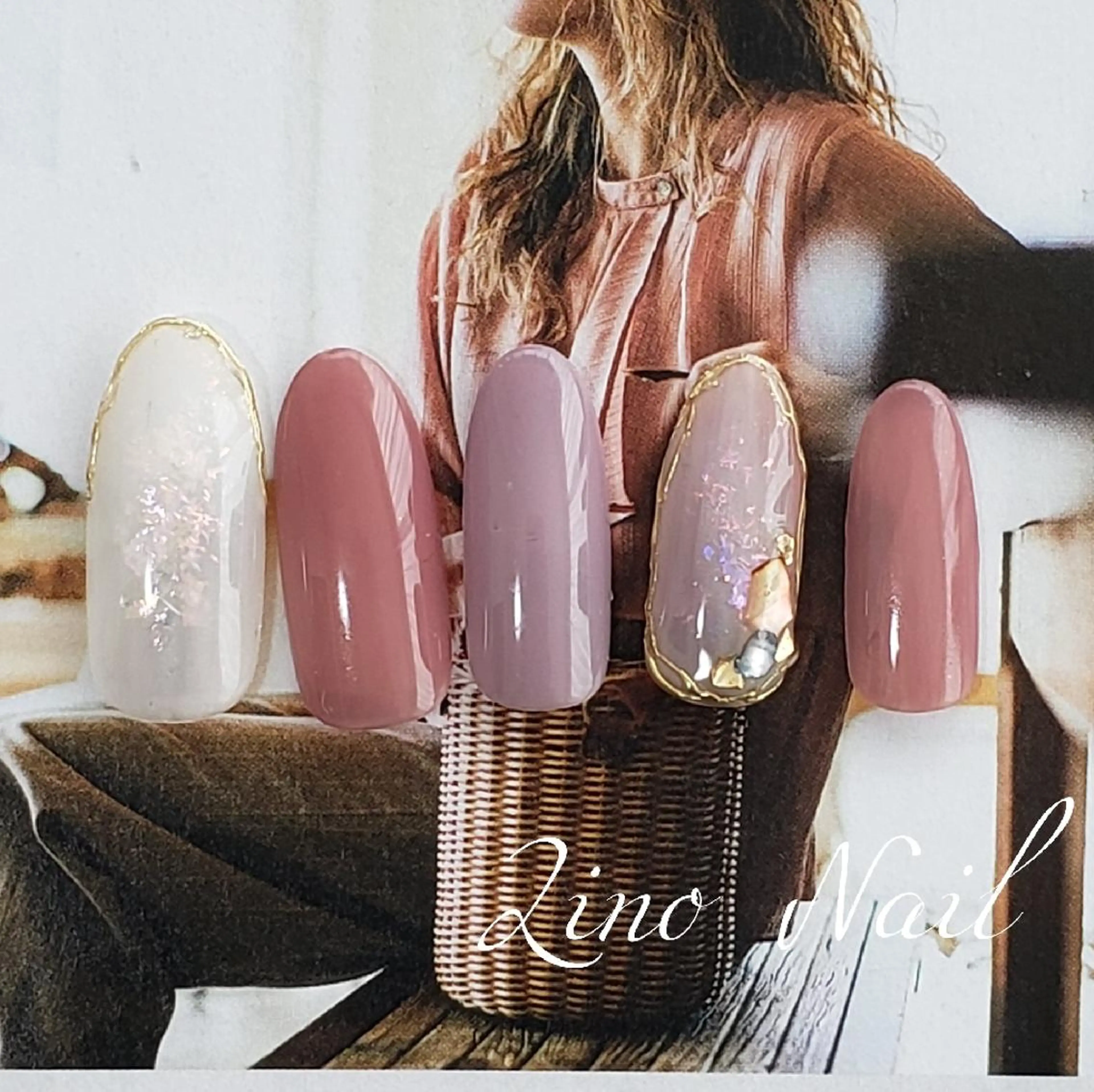 ネイル オーロラネイル カジュアル ジェルネイル キラキラネイル ミラーネイル ハンドネイル Lino Nailのネイルデザイン