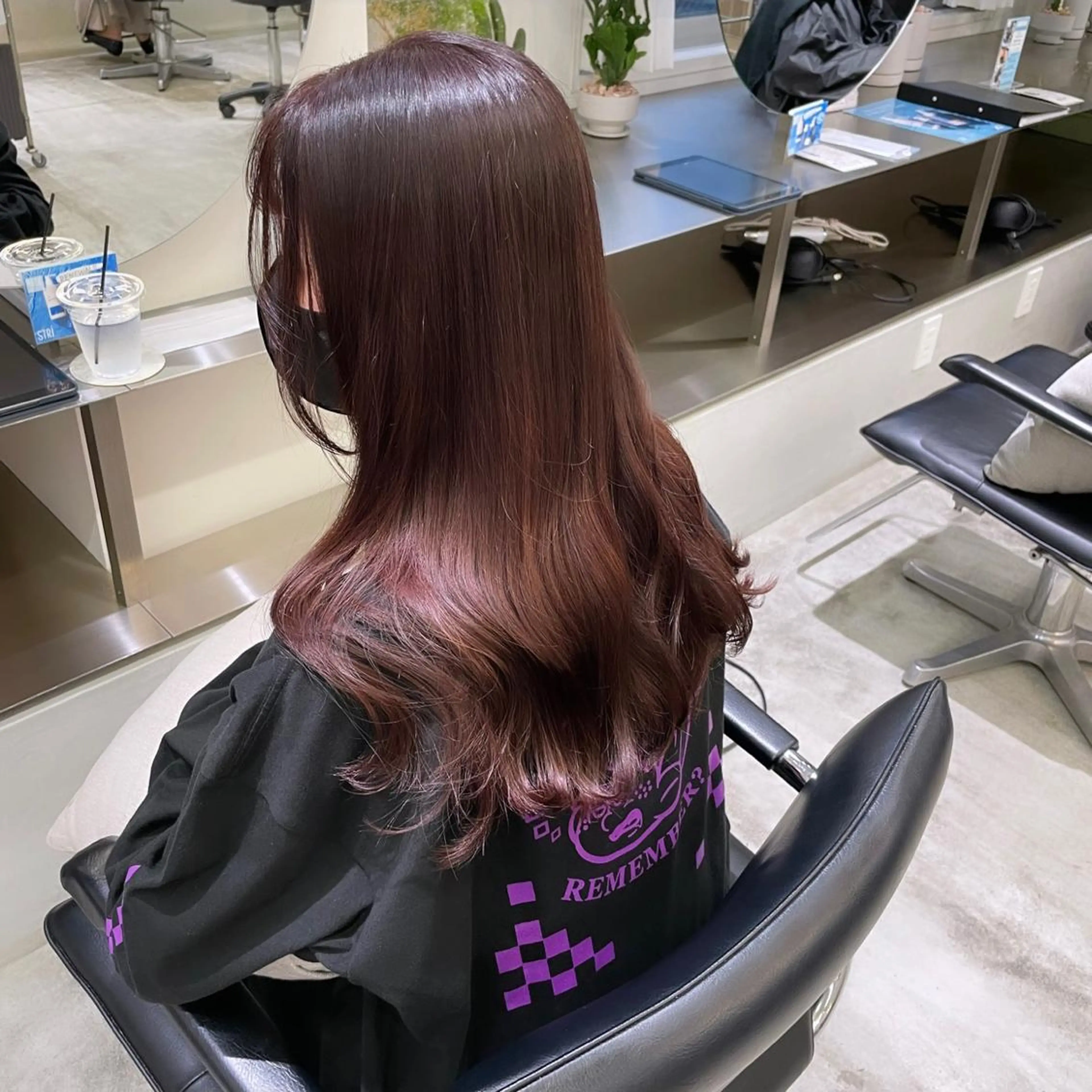 ロング カラー 濱本 新奈 / 髪質改善パーマのヘアスタイル