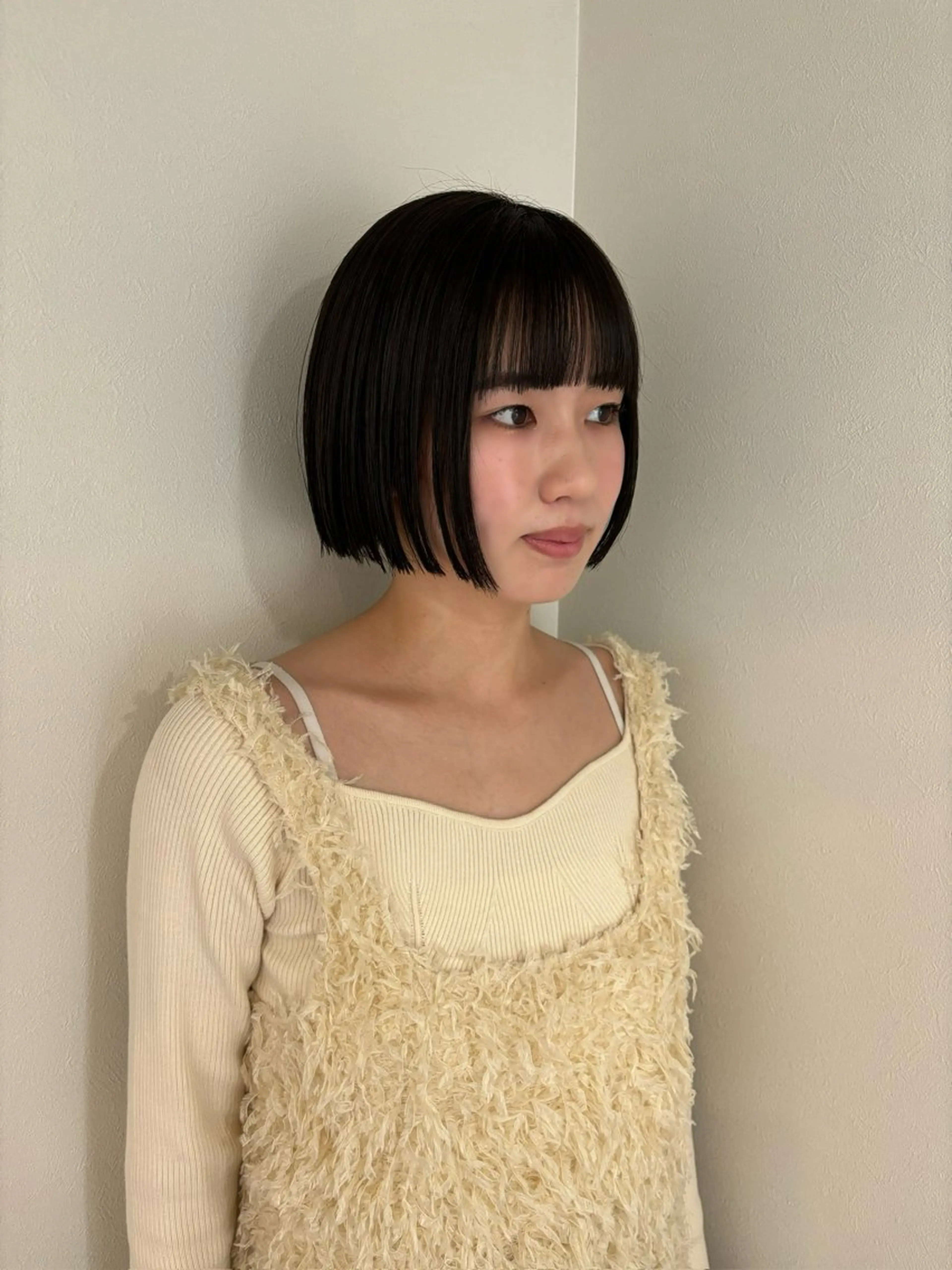 ショート 切りっぱなしボブ ボブ カット izu 🫧のヘアスタイル