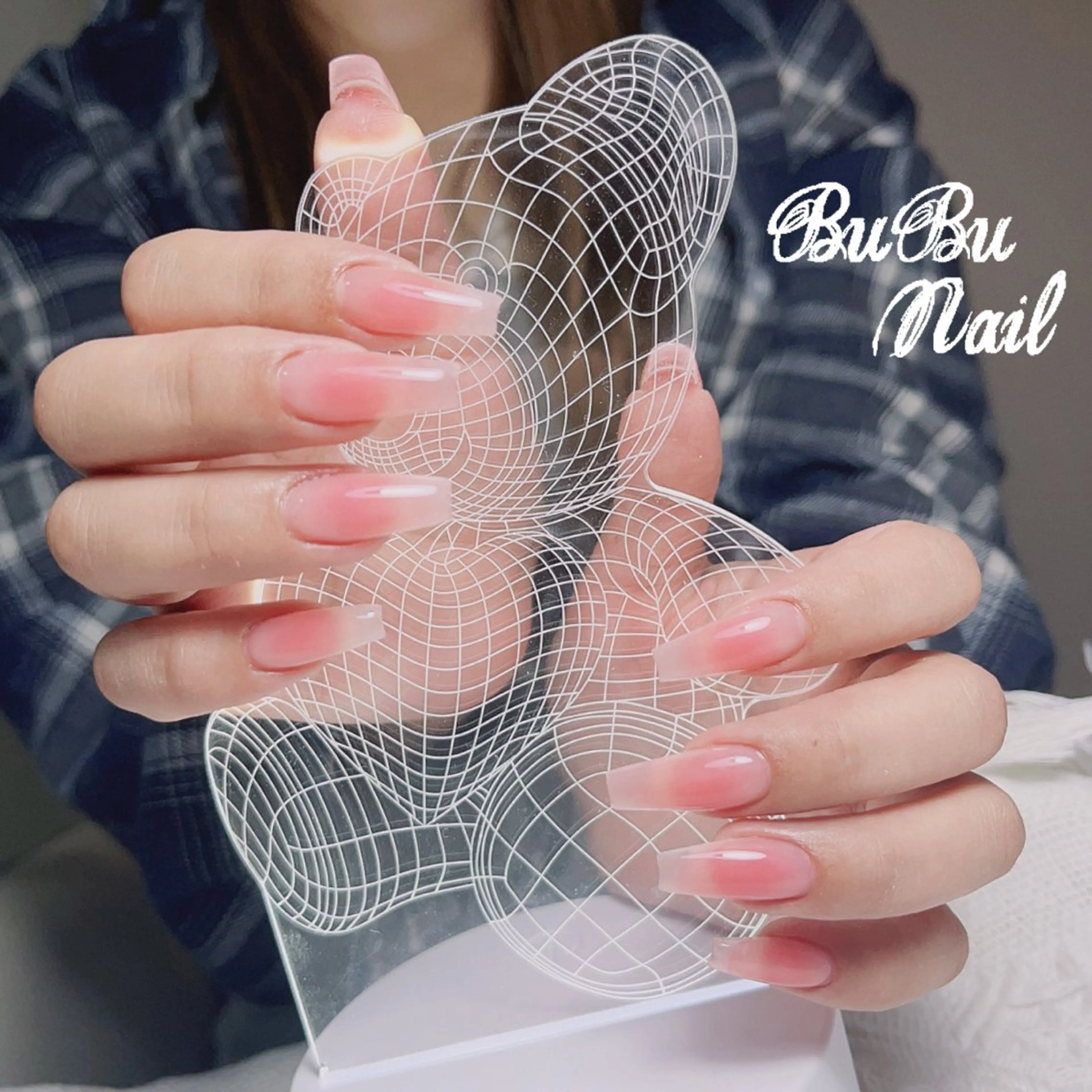 ネイル bubu nail salon所属・BuBu Nail渋谷桜ヶ丘のネイルデザイン