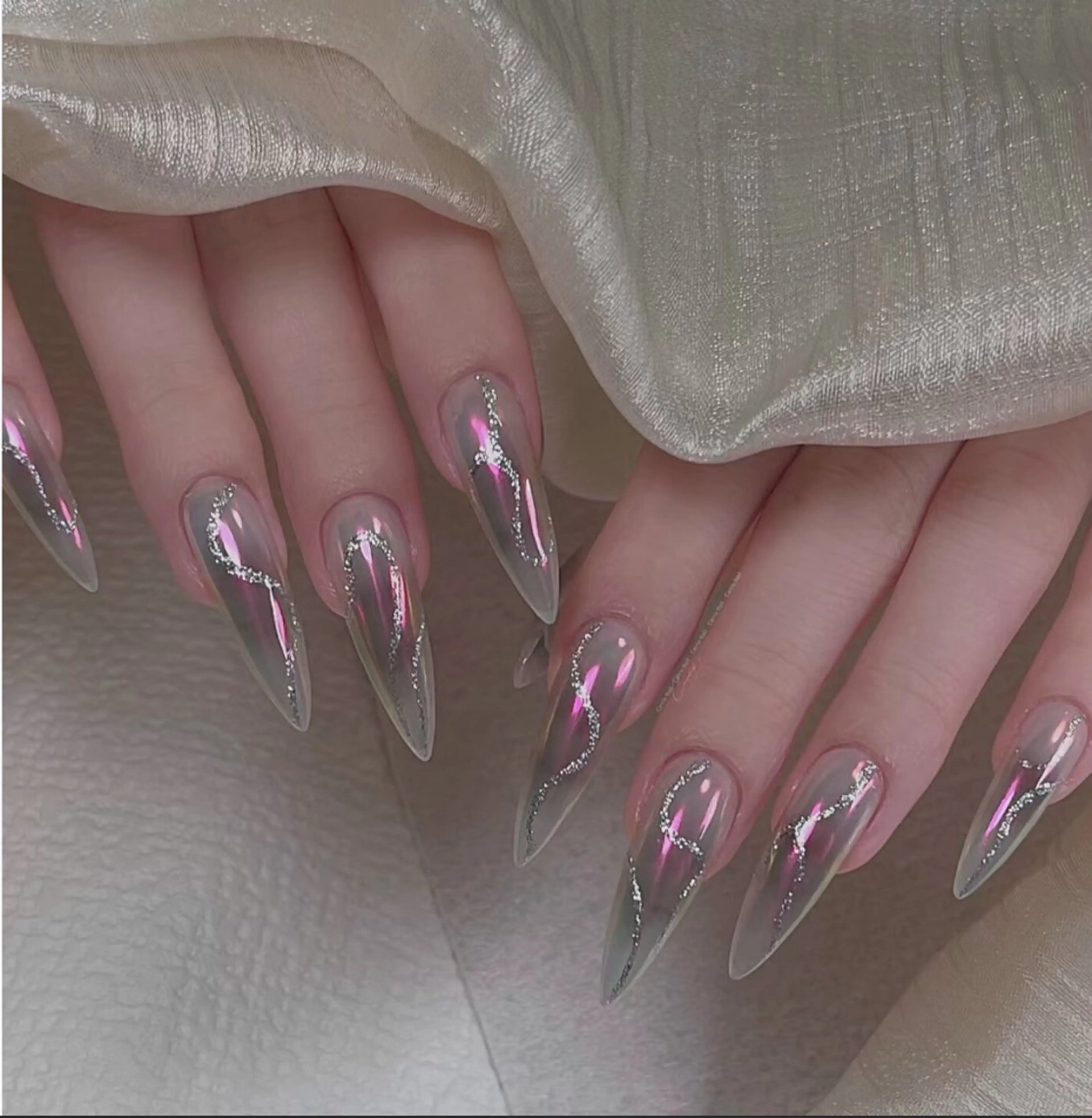 ネイル アートネイル オーロラネイル チークネイル フレンチネイル ガラスフレンチ 🎀🎀YooLi Nail Salonのネイルデザイン