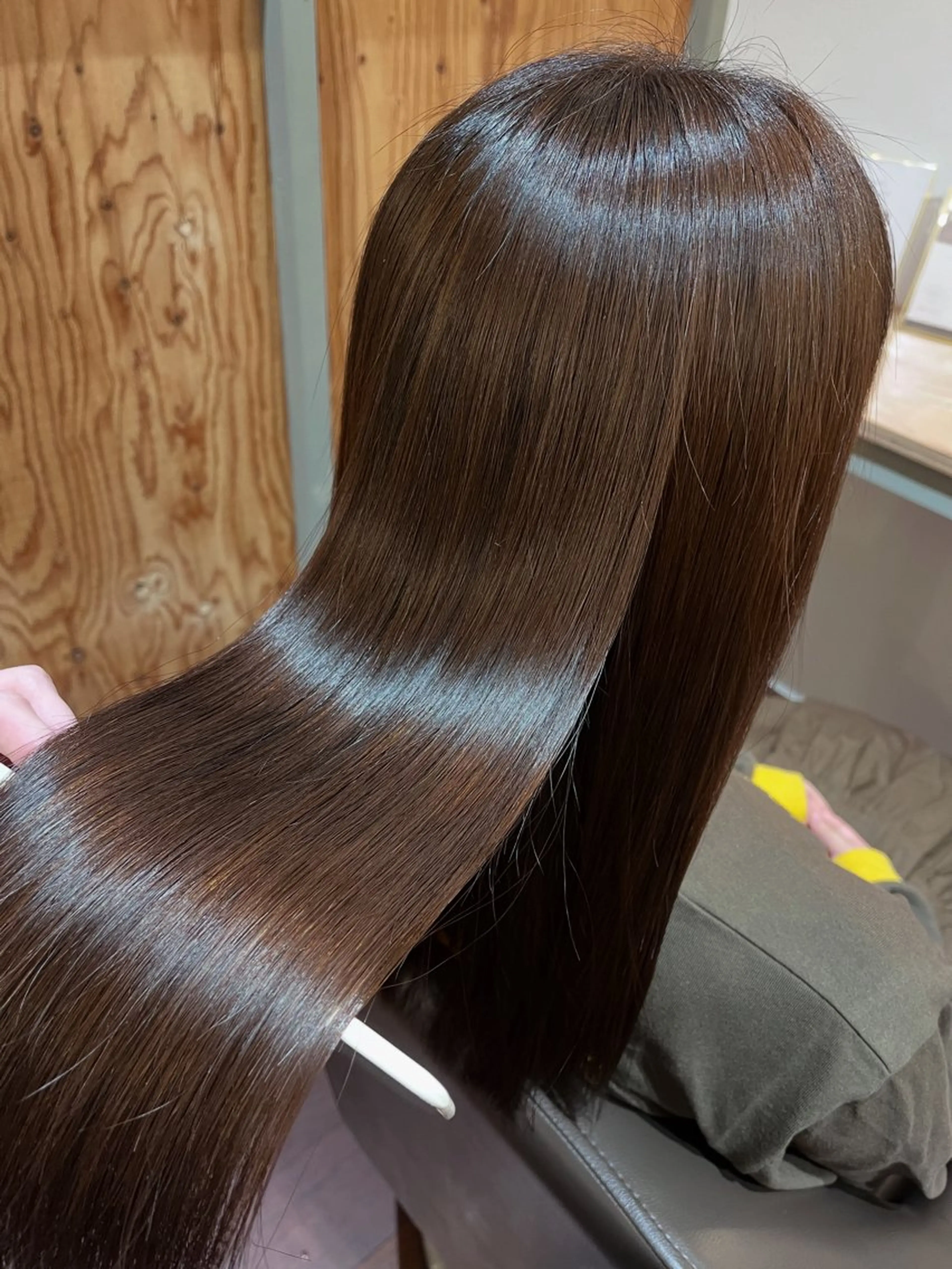 ロング 髪質改善 カット 縮毛矯正 ヨシダ モモコのヘアスタイル