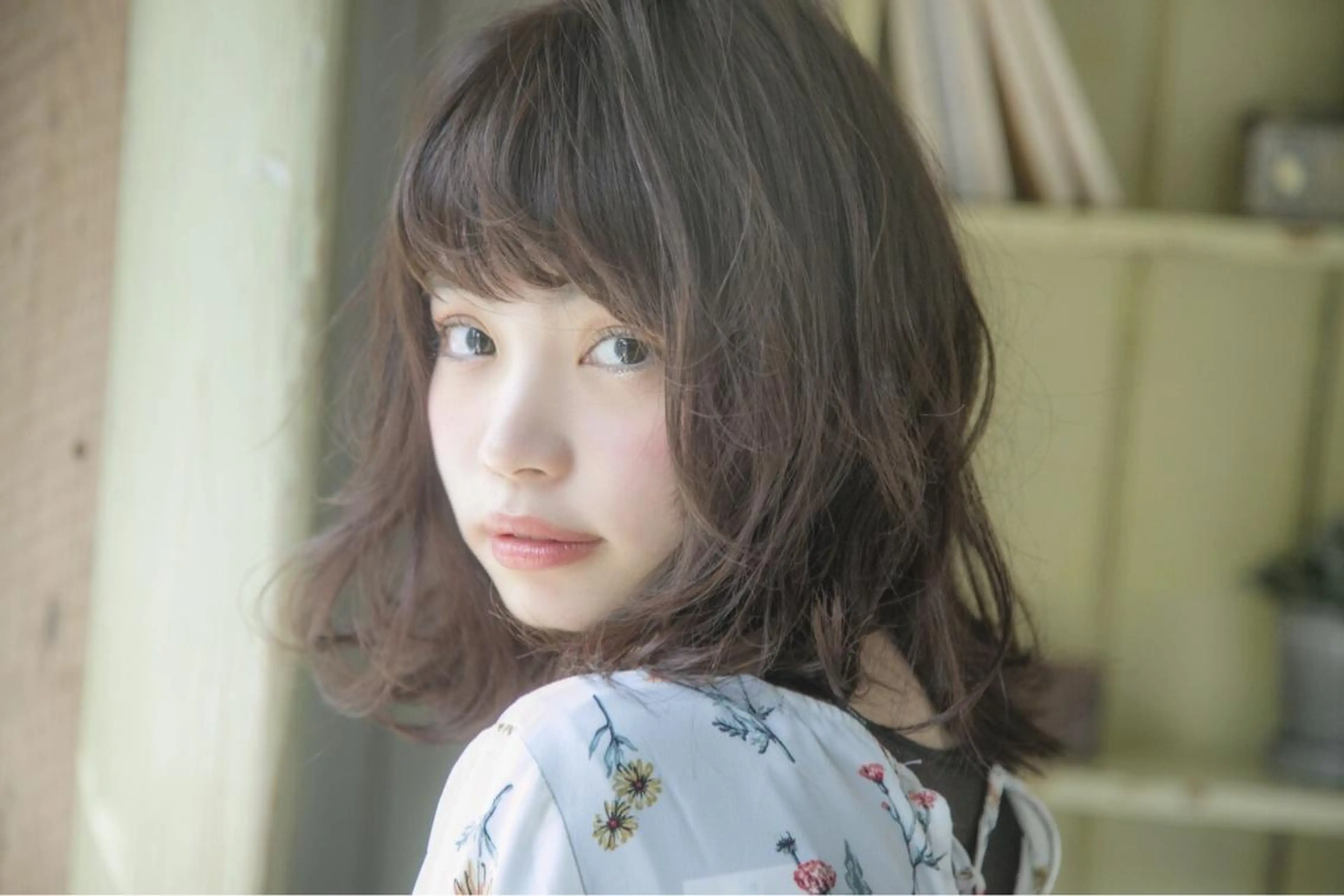 ミディアム カット ヘアカラー トリートメント lond strada所属・🌟モテ髪ショート 🌟店長 津賀涼のヘアスタイル