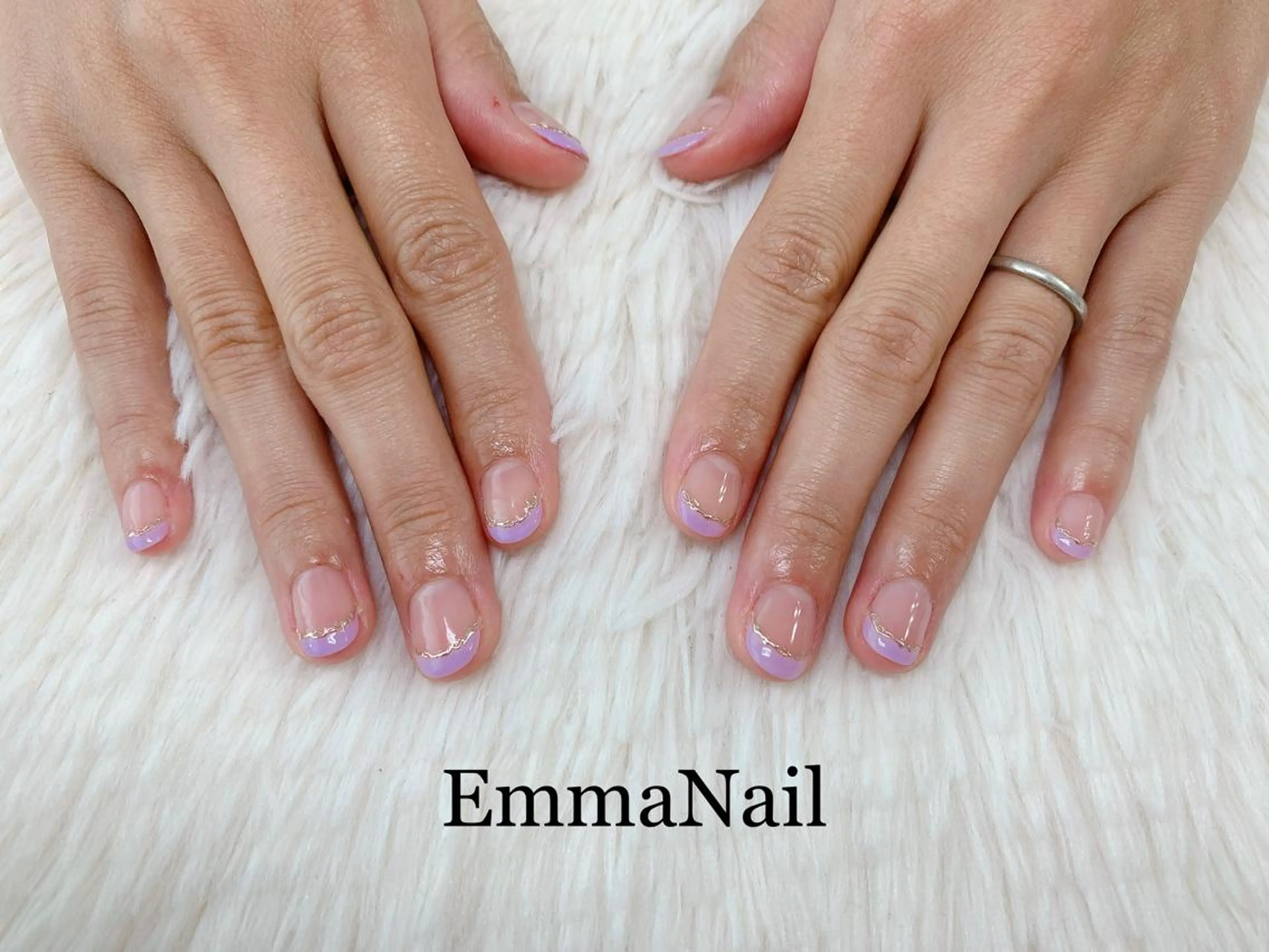 ネイル フレンチネイル ミラーネイル ハンドネイル salon EM&A emiのネイルデザイン