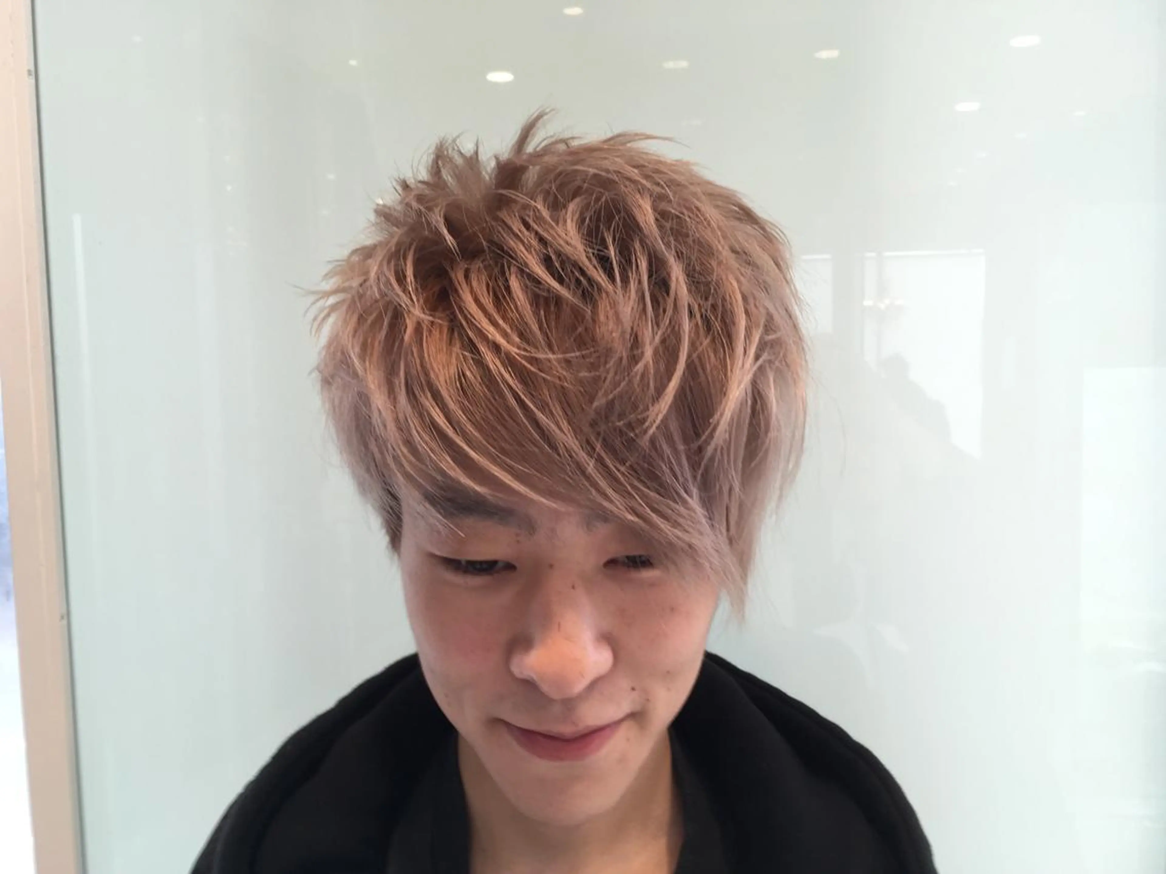 ショート メンズ メンズハイトーン graxi'    グラシー所属・ブリーチ/ハイトーン SERINAのヘアスタイル