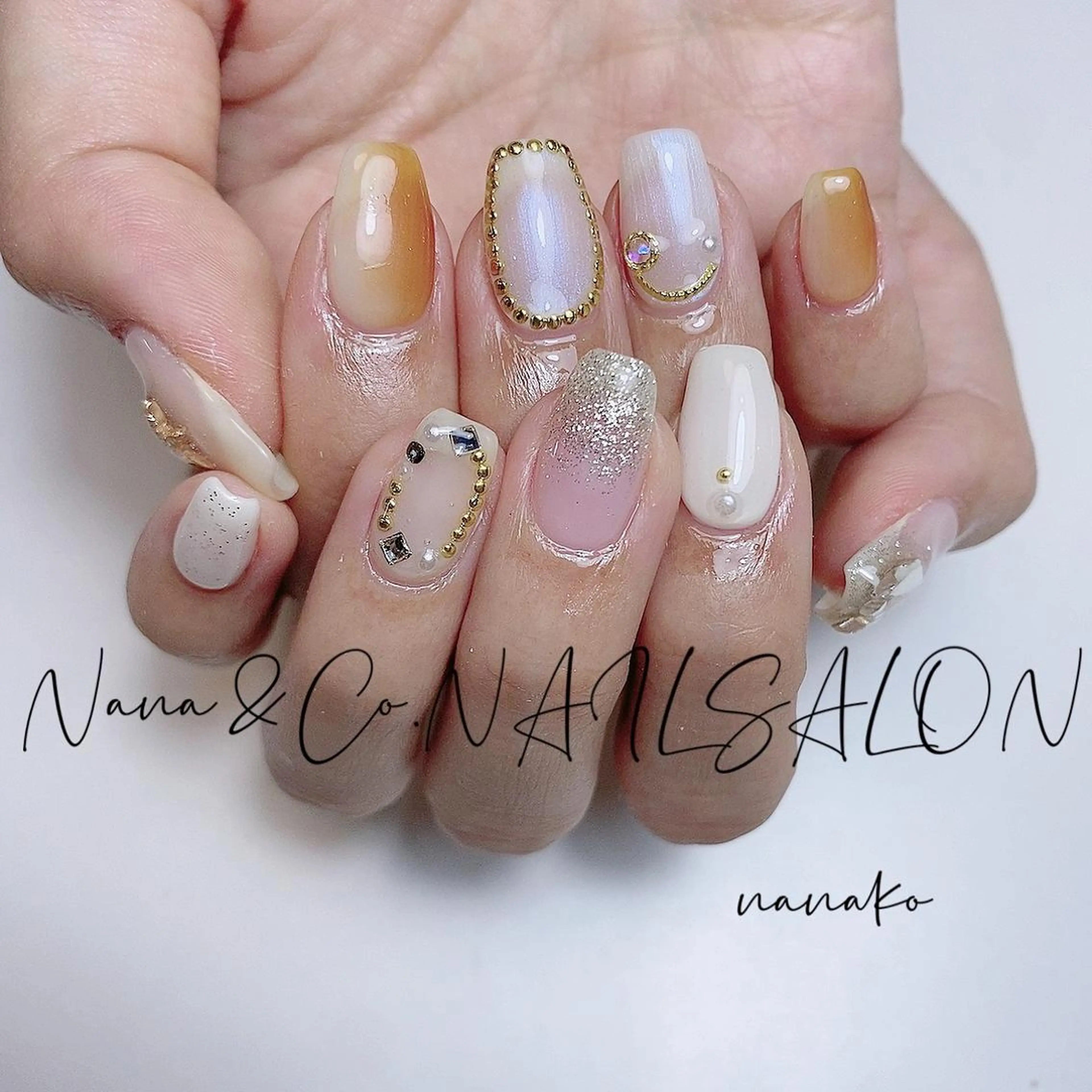 カラー ネイル NANAKO 🌼のネイルデザイン