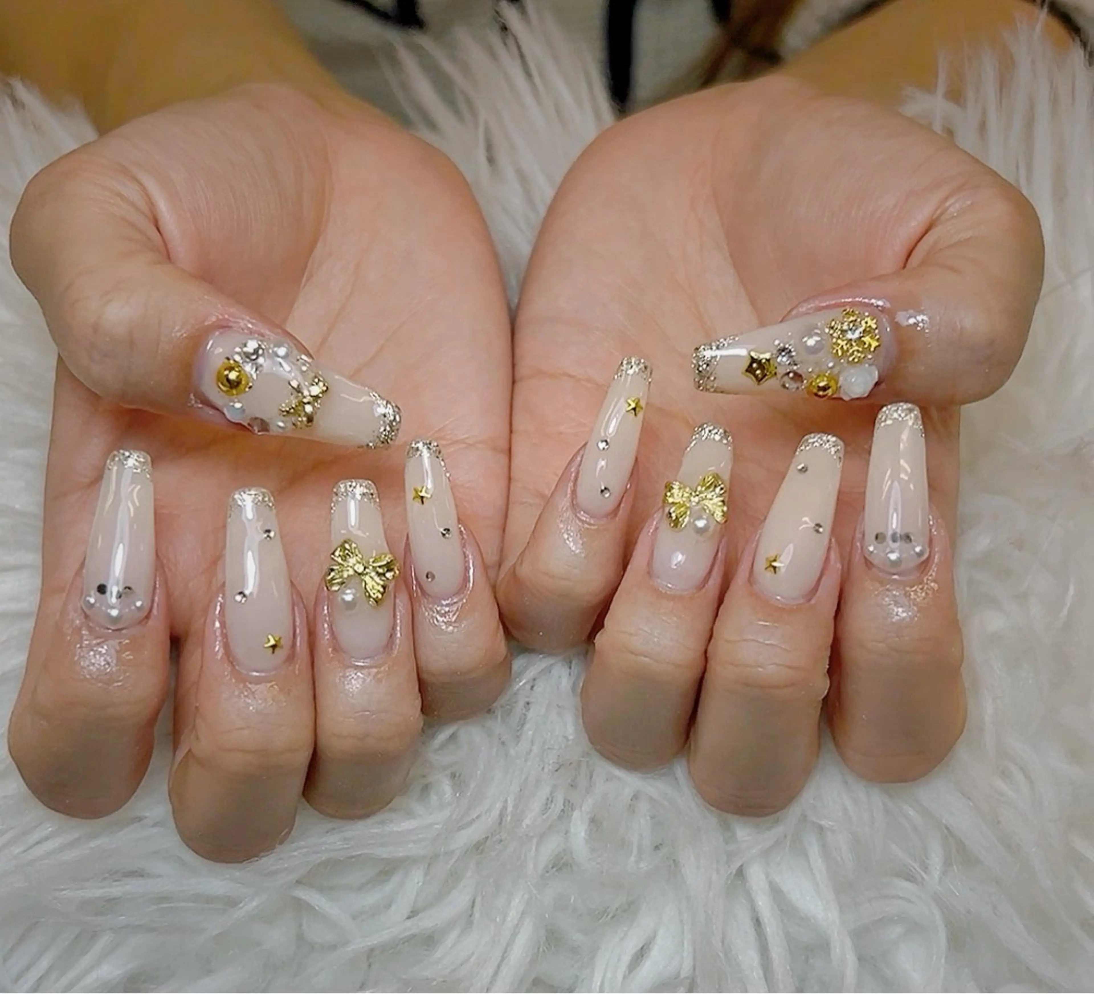 ネイル アートネイル オーロラネイル チークネイル 長さ出し フットネイル Noiranail_ studioのネイルデザイン