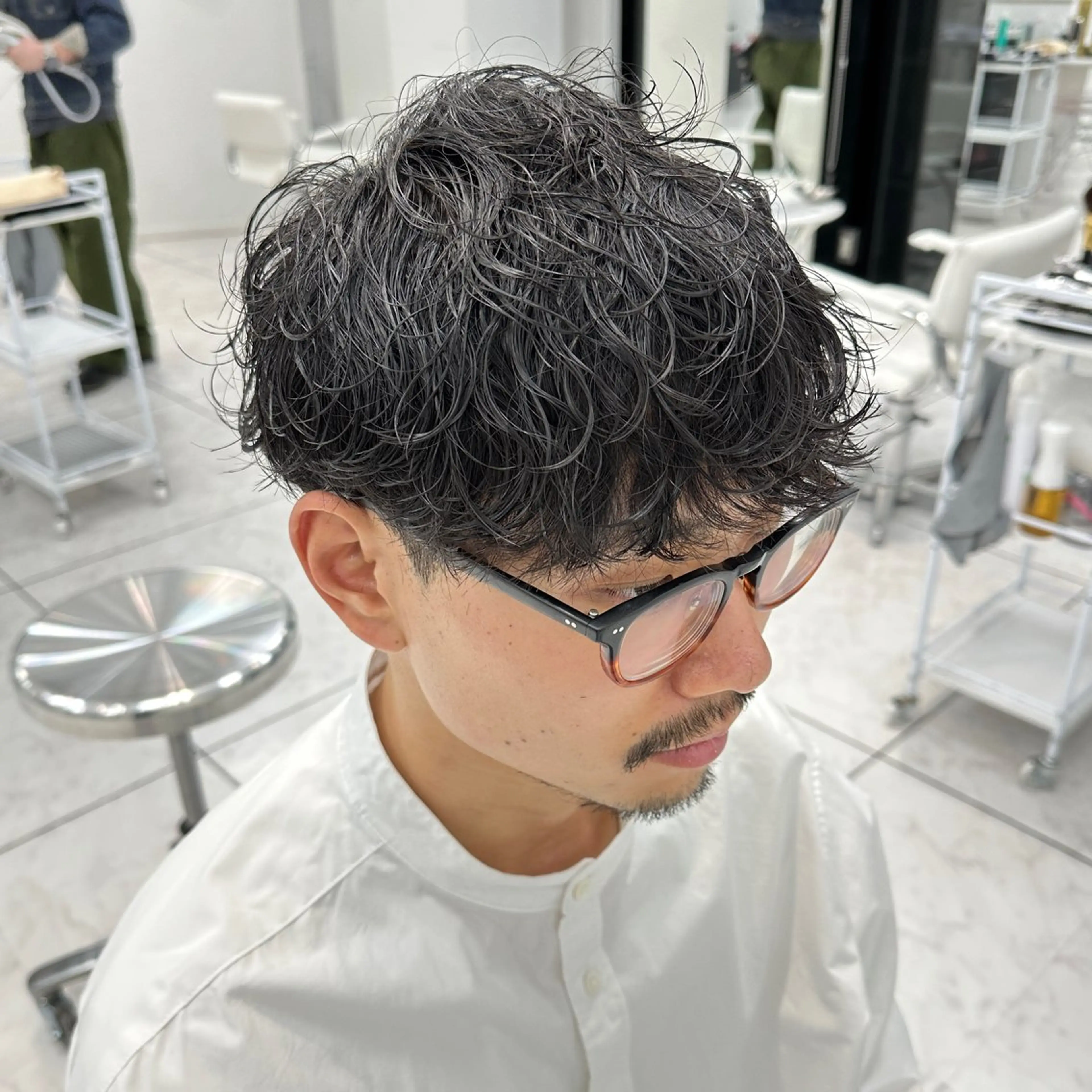 カット波巻きパーマの写真