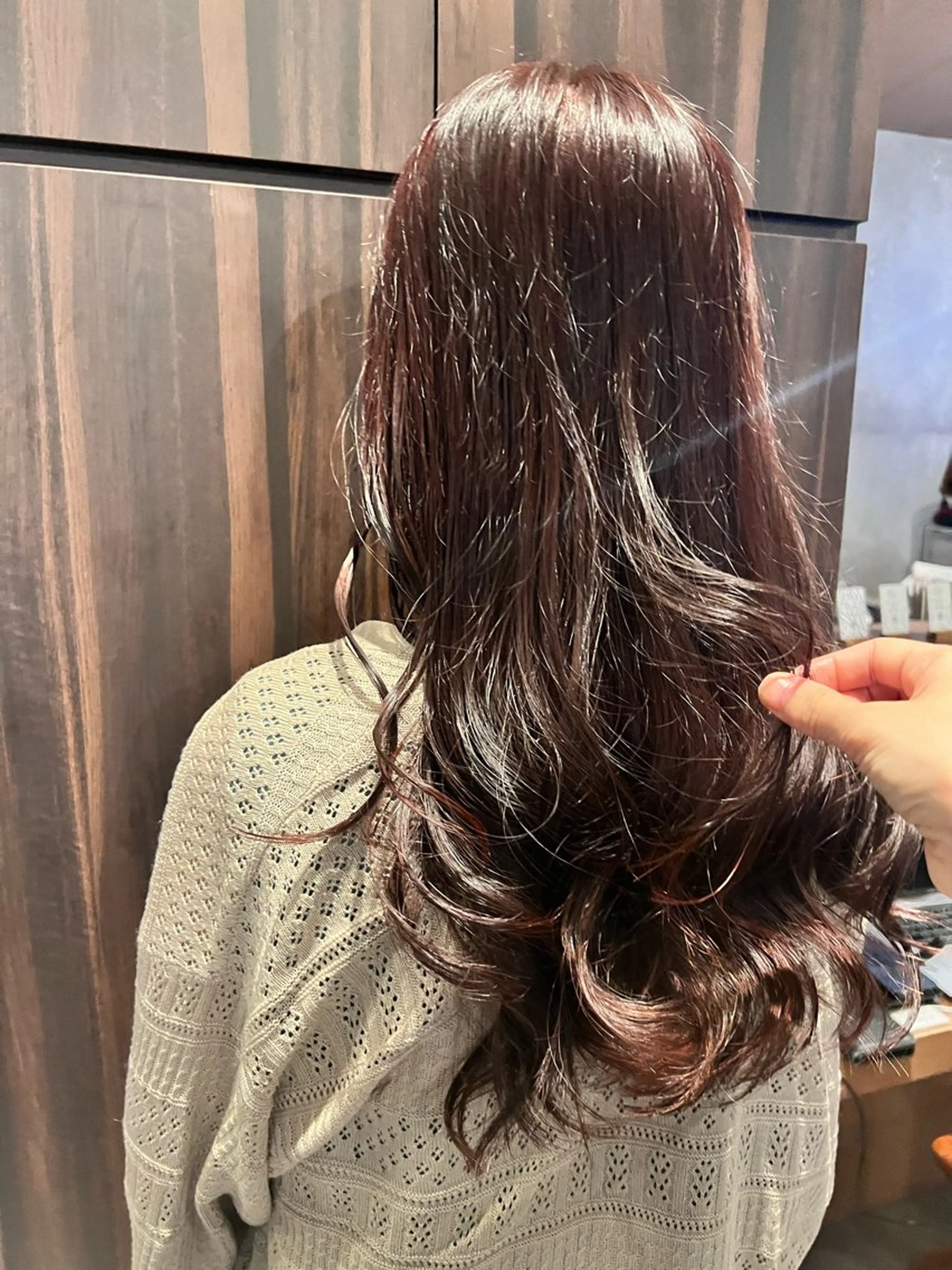 セミロング カラー ブリーチ ブラウンカラー ブリーチなしカラー レッドカラー レッドブラウン ヘアカラー Luster Friends所属・まゆ | 艶カラー | ストレートのヘアスタイル