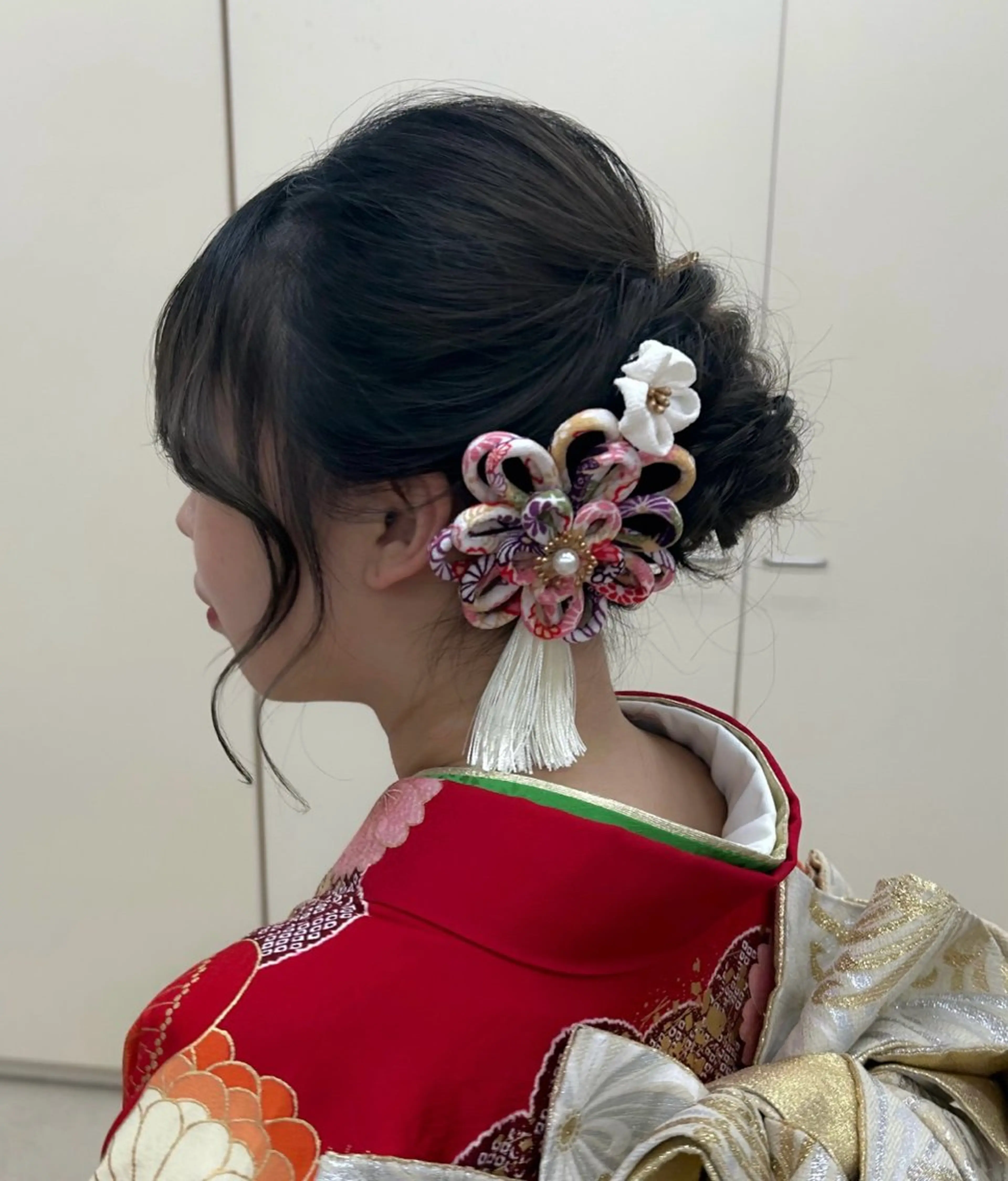 ミディアム ヘアアレンジ 成人式 ヘアセット Memories所属・🧣艶カラー・ヘア セット Chie🧸のヘアスタイル