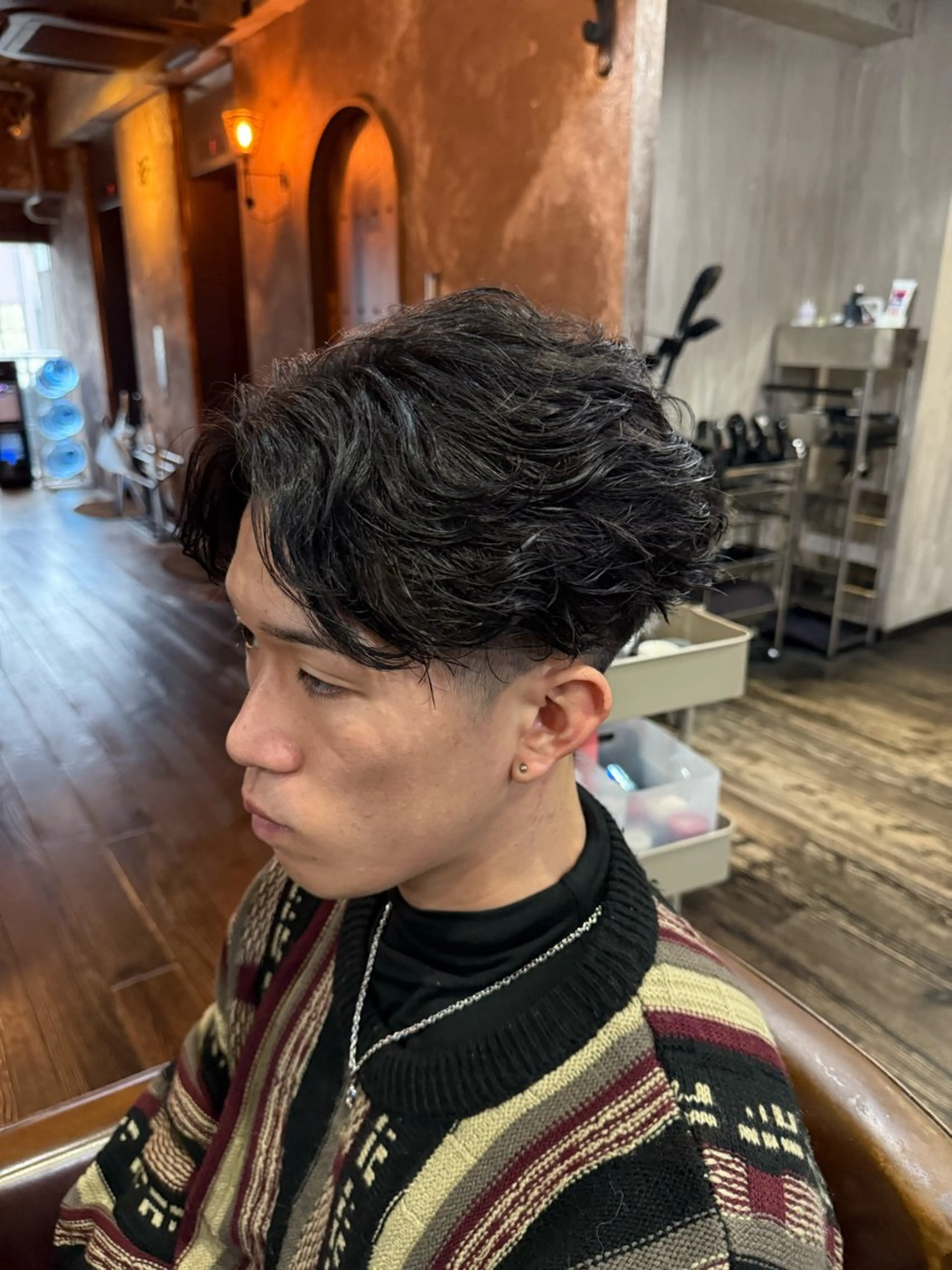 ショート パーマ メンズ センターパート フェザーパーマ メンズパーマ ストレートパーマ カット パーマ トリートメント ヘアセット メンズカット/パーマ 艶カラーTAIGA︎のヘアスタイル