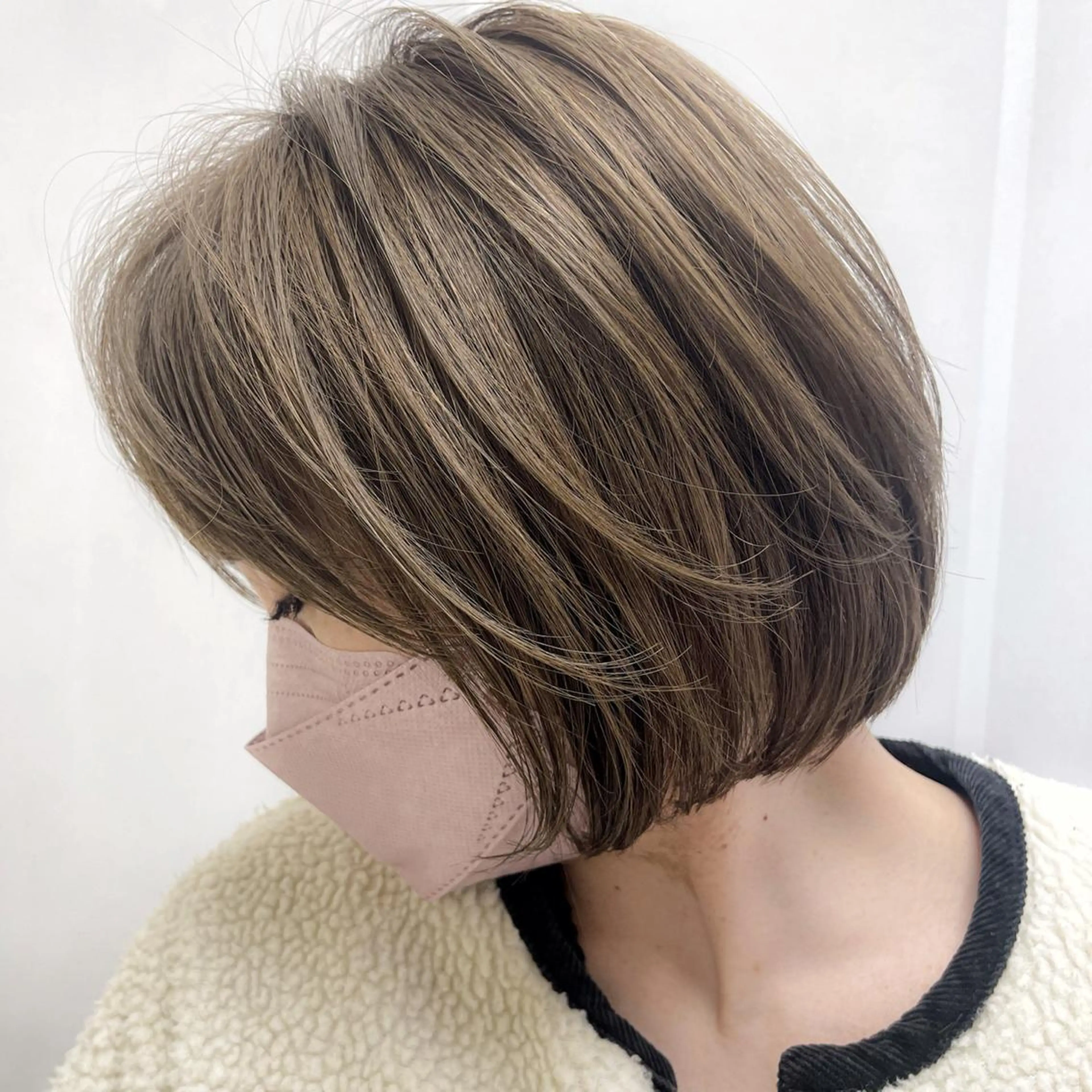 ショート カラー ショートボブ アディクシーカラー グレージュ ボブ ショートヘア OAK溝の口 𖠋SHINYAのヘアスタイル