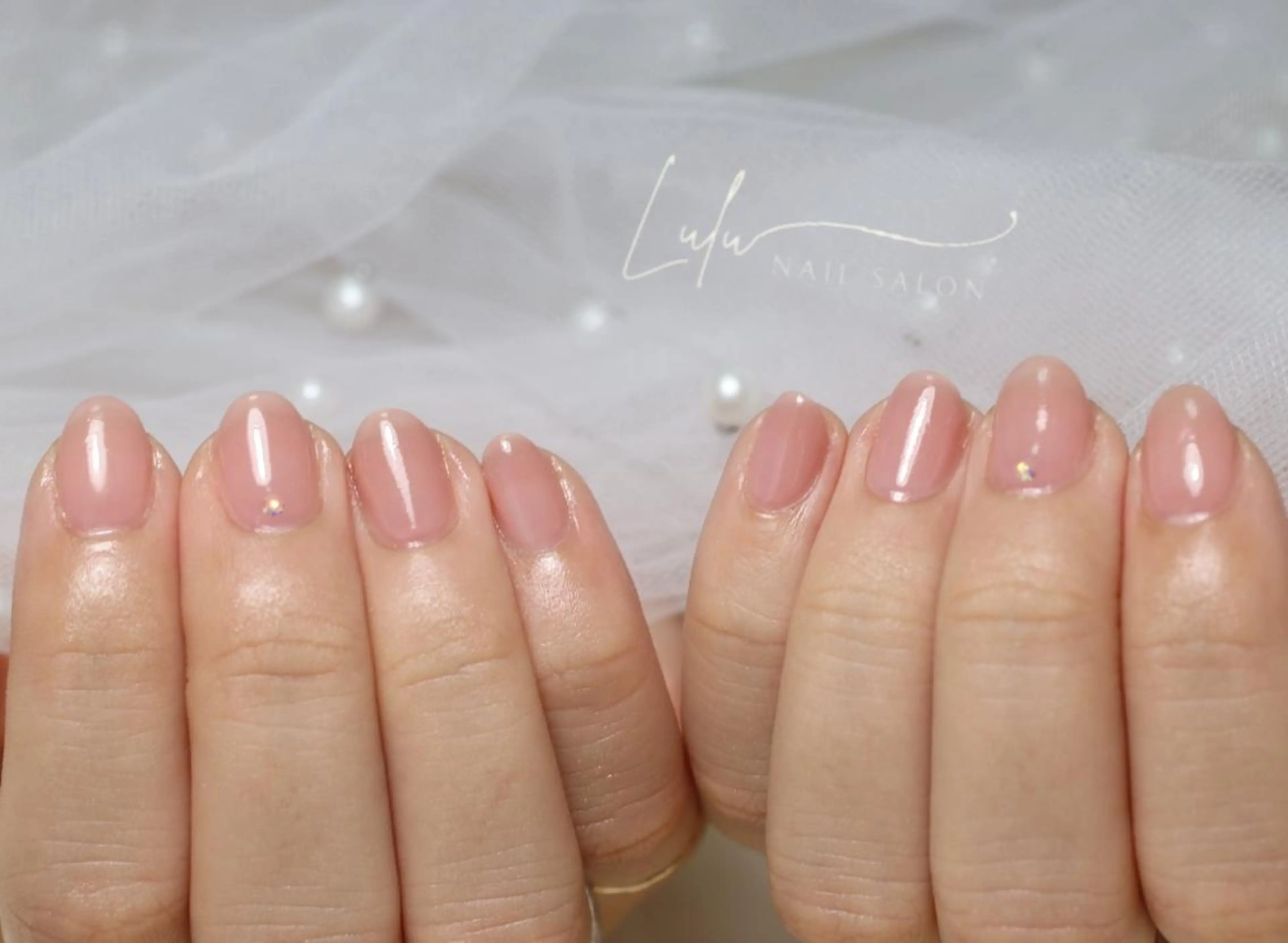 ネイル ジェルネイル ワンカラーネイル Lulu nail salon 南堀江店所属・西村 あやかのネイルデザイン
