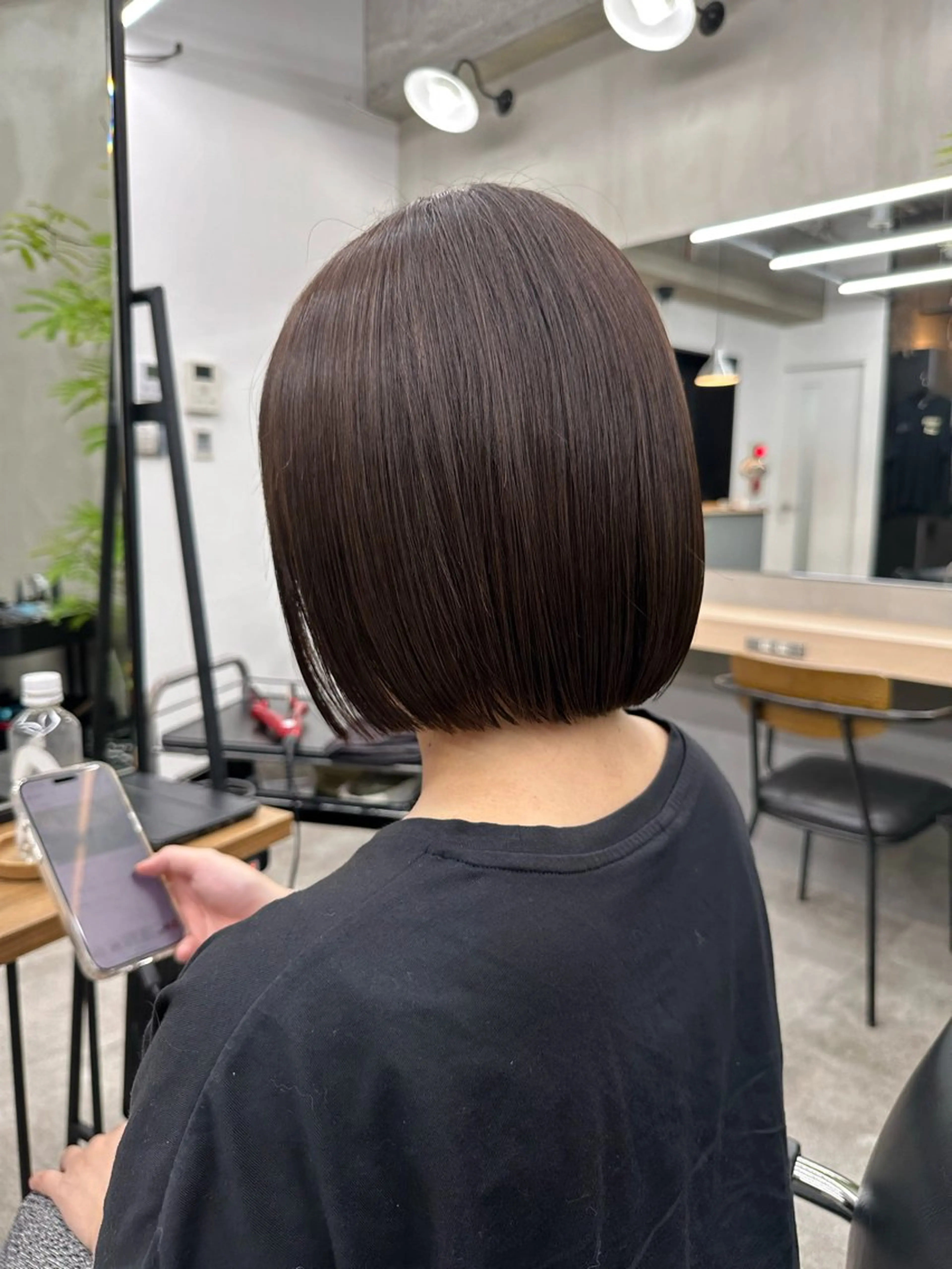 ミディアム カット ヘアカラー 切りっぱなしボブ/ 小顔ボブNANAのヘアスタイル