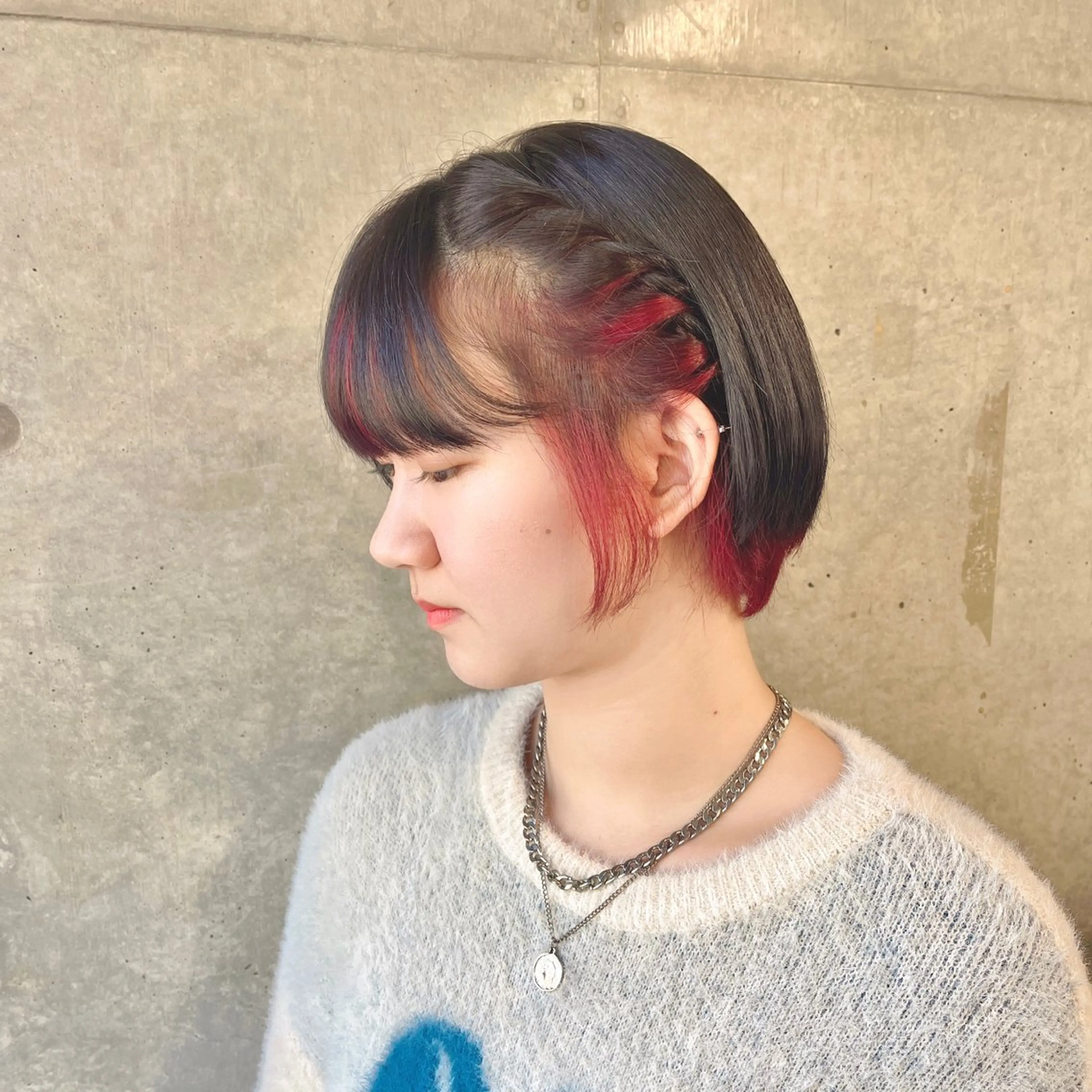 ショート カラー ショートボブ 黒髪 ブリーチ ブルーカラー ブルーブラック ヘアカラー 藤澤 夏実/インナーカラーのヘアスタイル