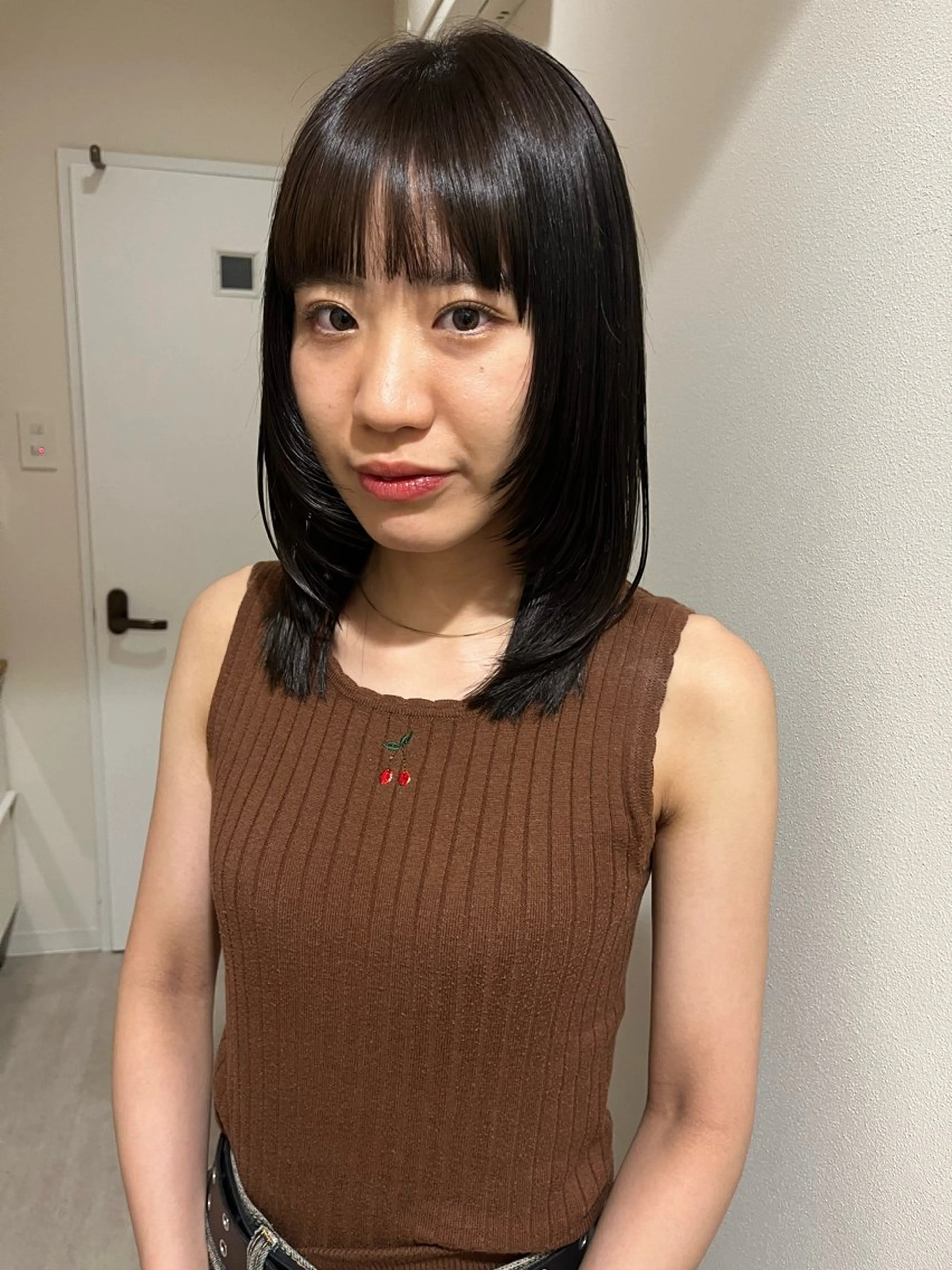 ミディアム カラー pu+on. nailworks所属・fuyumi / ニュアンスネイルのネイルデザイン