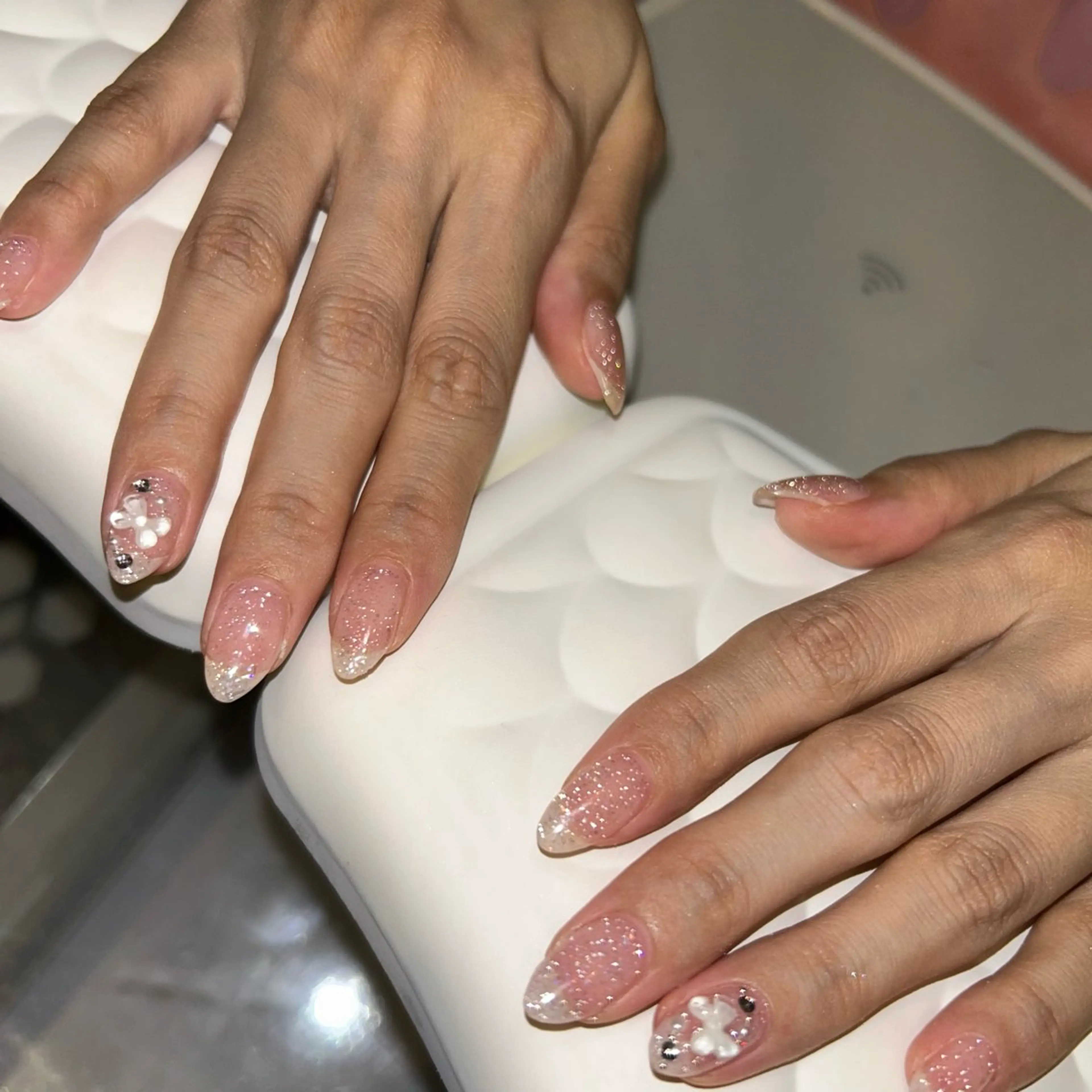 ネイル ハンドネイル ハンドケア Amys nail ハナのネイルデザイン