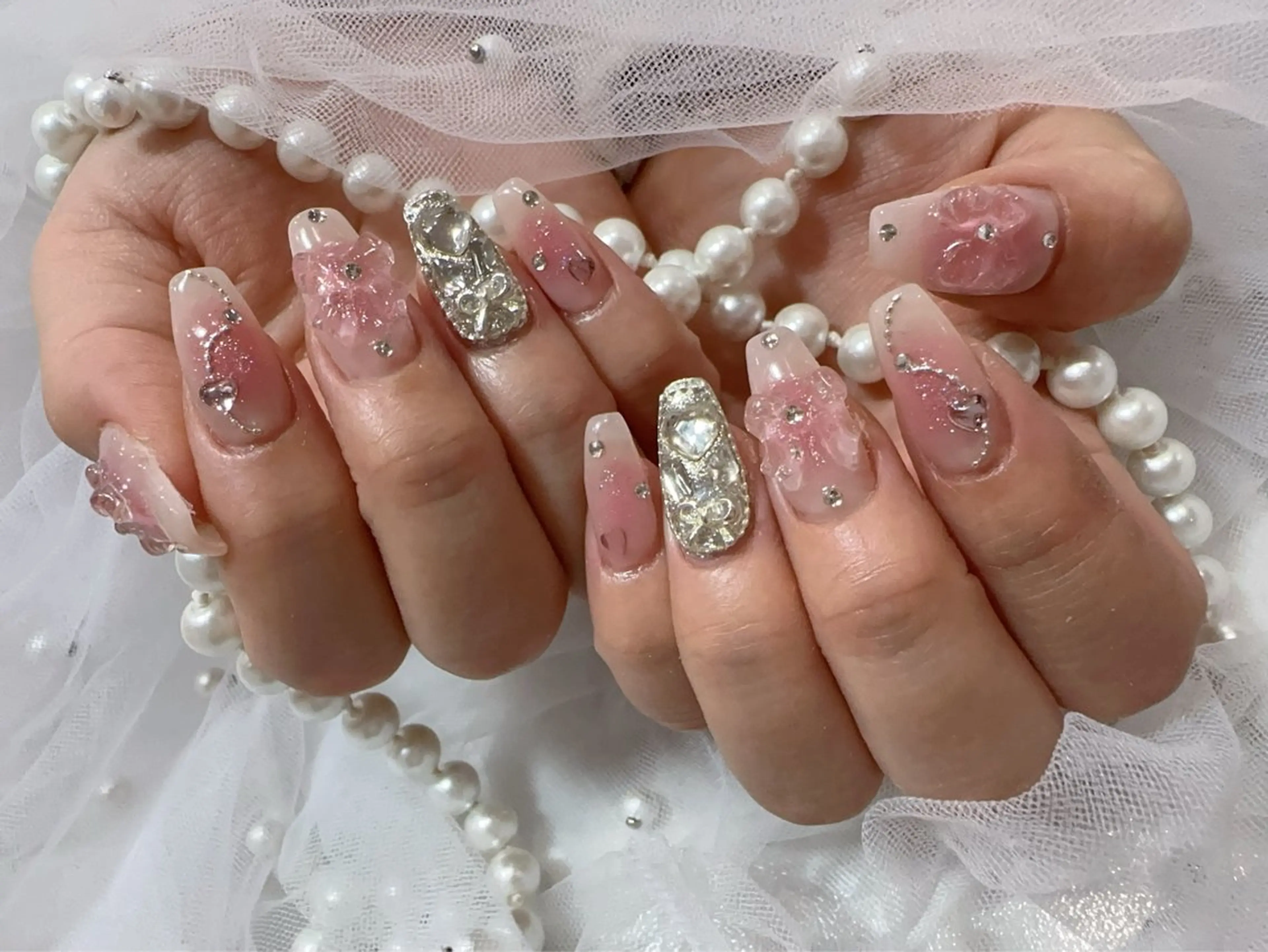 ネイル アートネイル フラッシュネイル フレンチネイル ジェルネイル ガラスフレンチ ハンドネイル You&Me Miyuのネイルデザイン