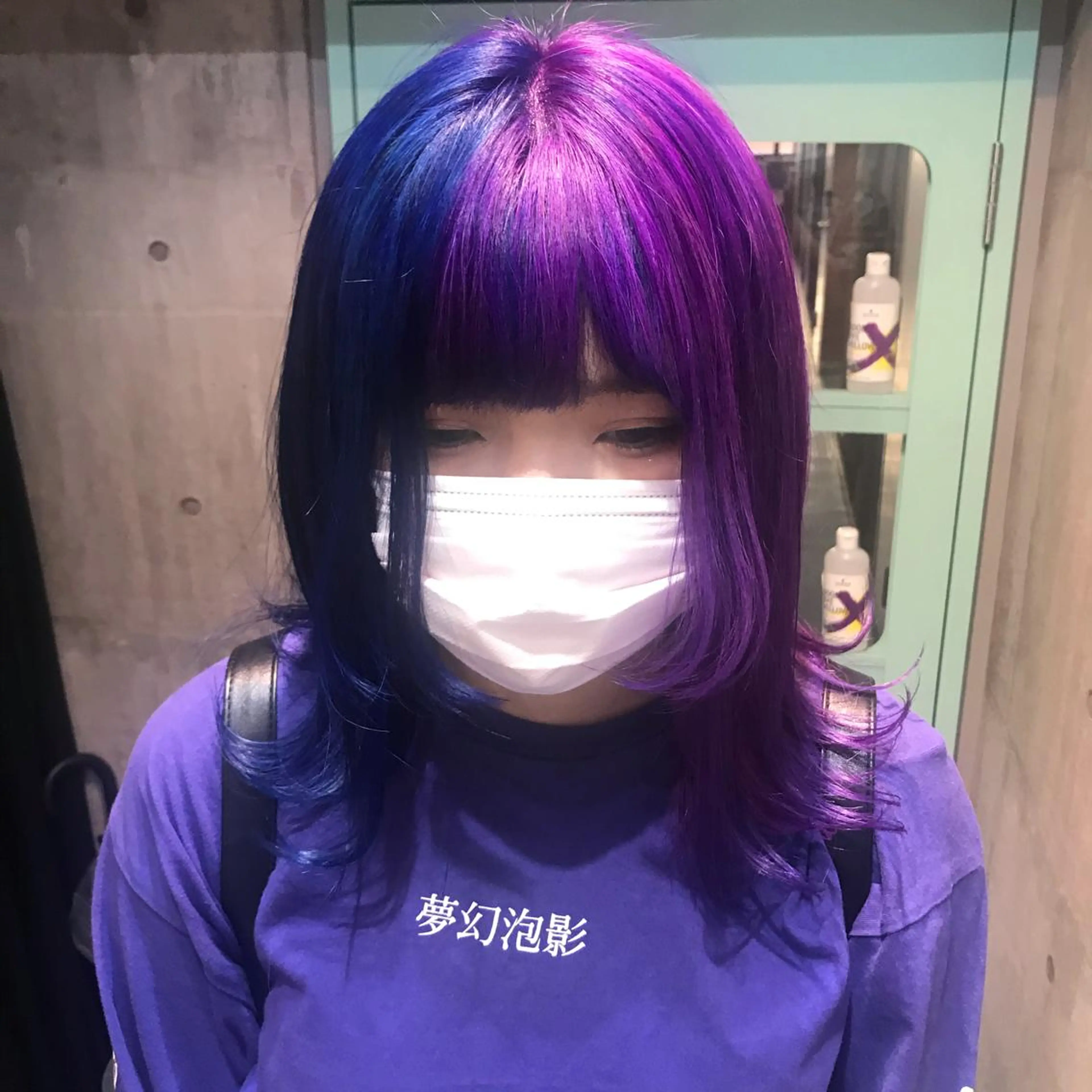 ミディアム カラー ブルーカラー パープルカラー ホワイト&レイヤーカ ットエクステ長畠俊輔のヘアスタイル