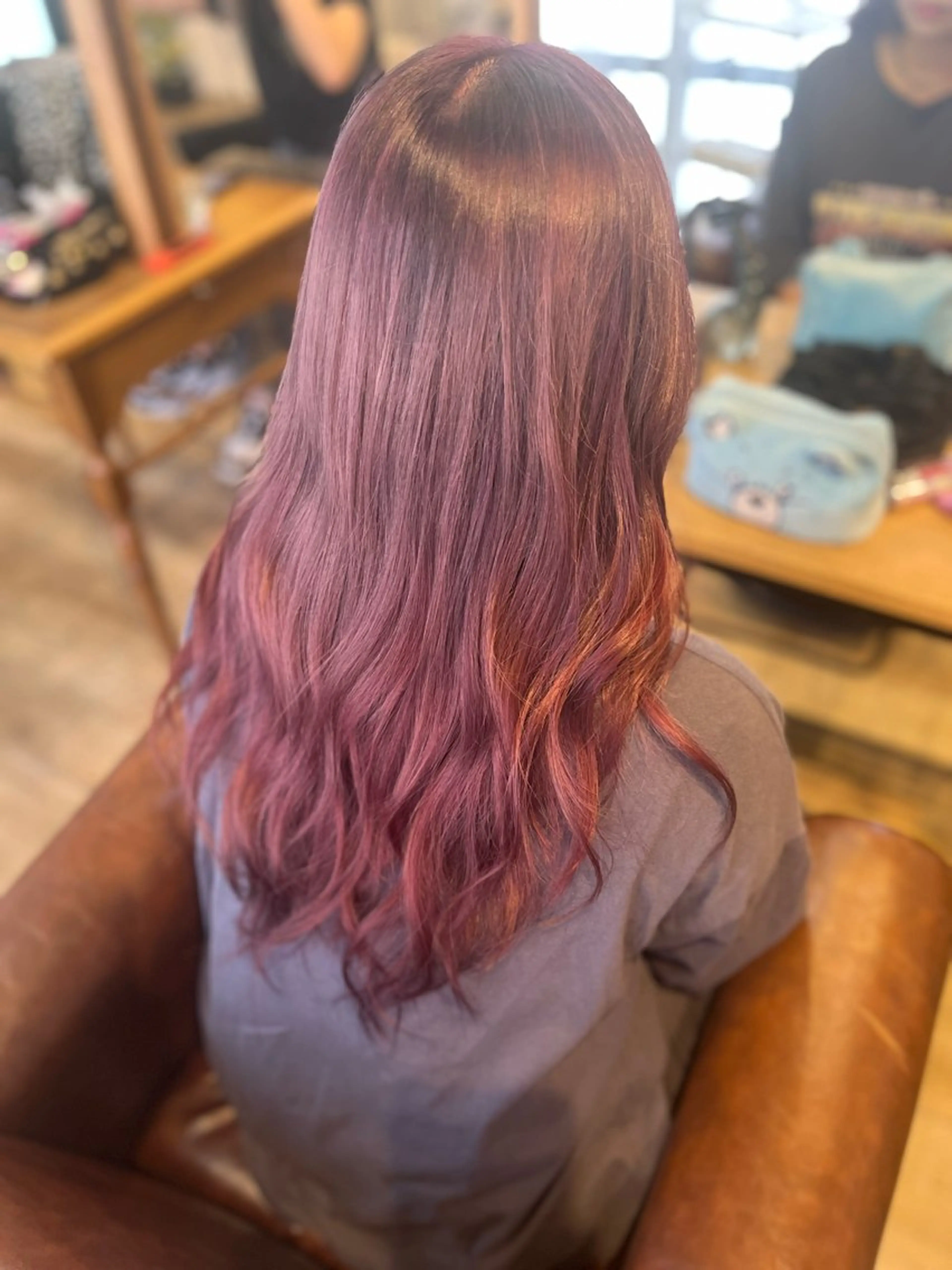 ロング ヘアカラー Liere Muuのヘアスタイル