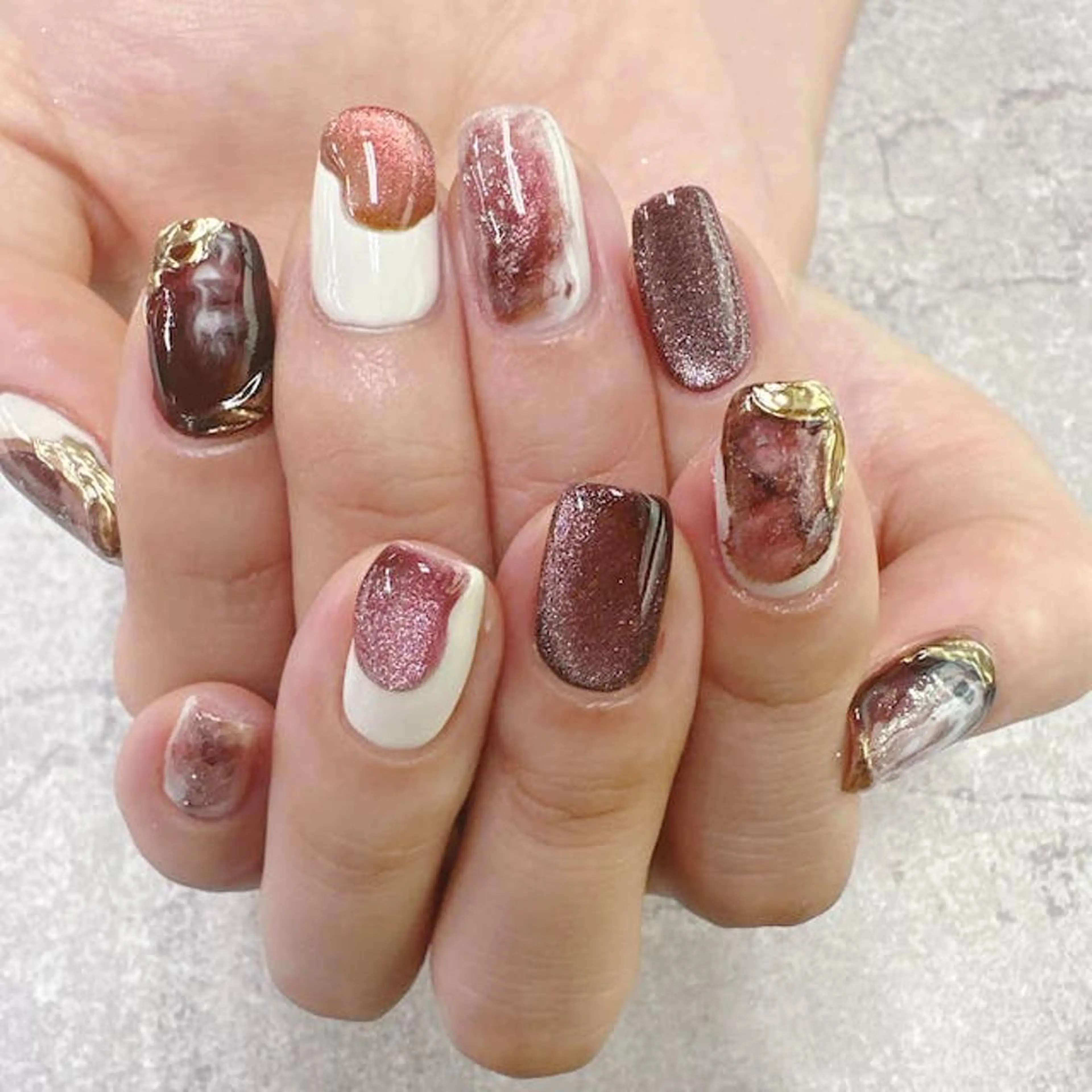 ネイル フットネイル フレンチネイル グラデーション キラキラネイル 韓国ネイル ハンドネイル ハンドケア FASTNAIL PLUS 新宿店のネイルデザイン