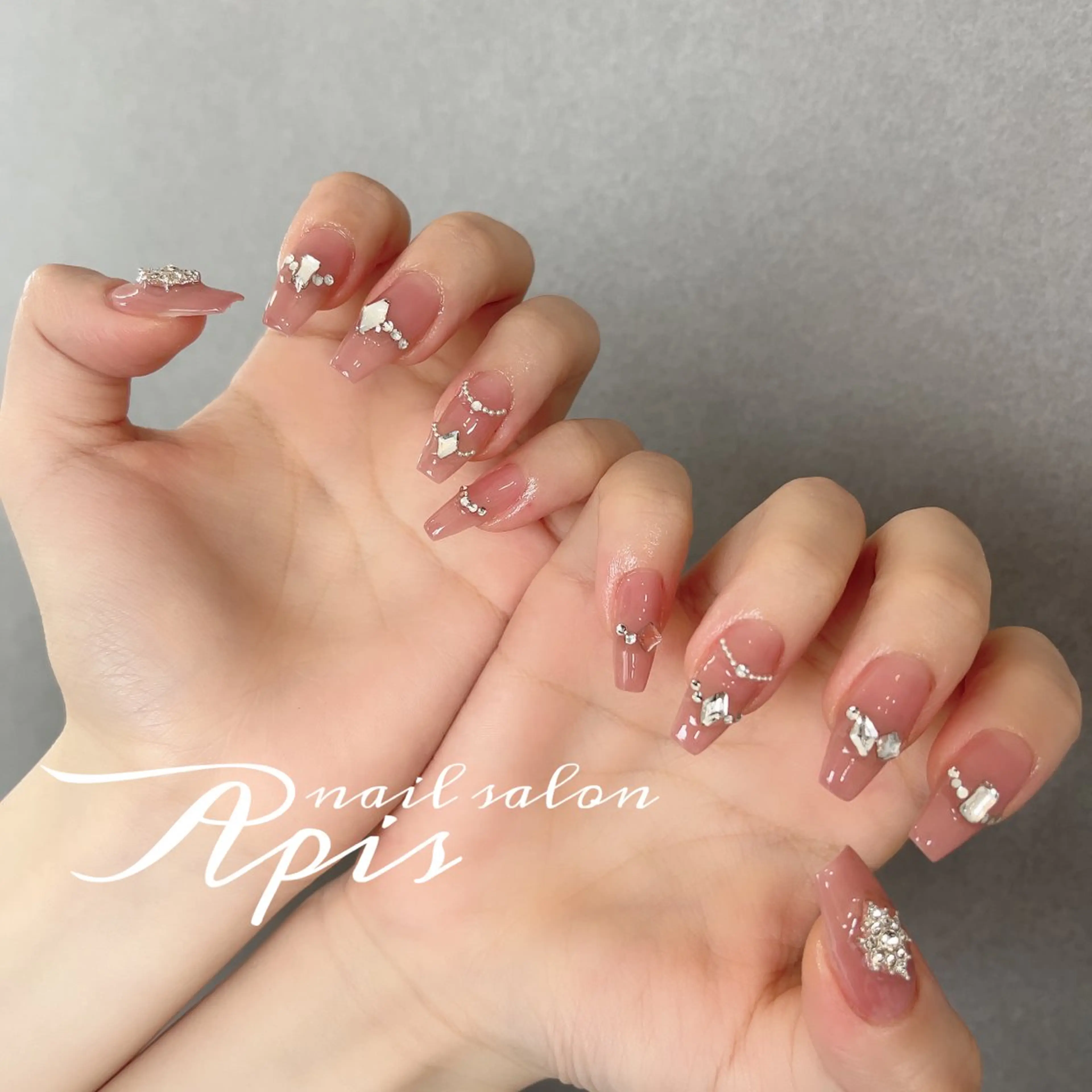 ネイル ハンドネイル nailsalon Apis所属・Apis manakaのネイルデザイン
