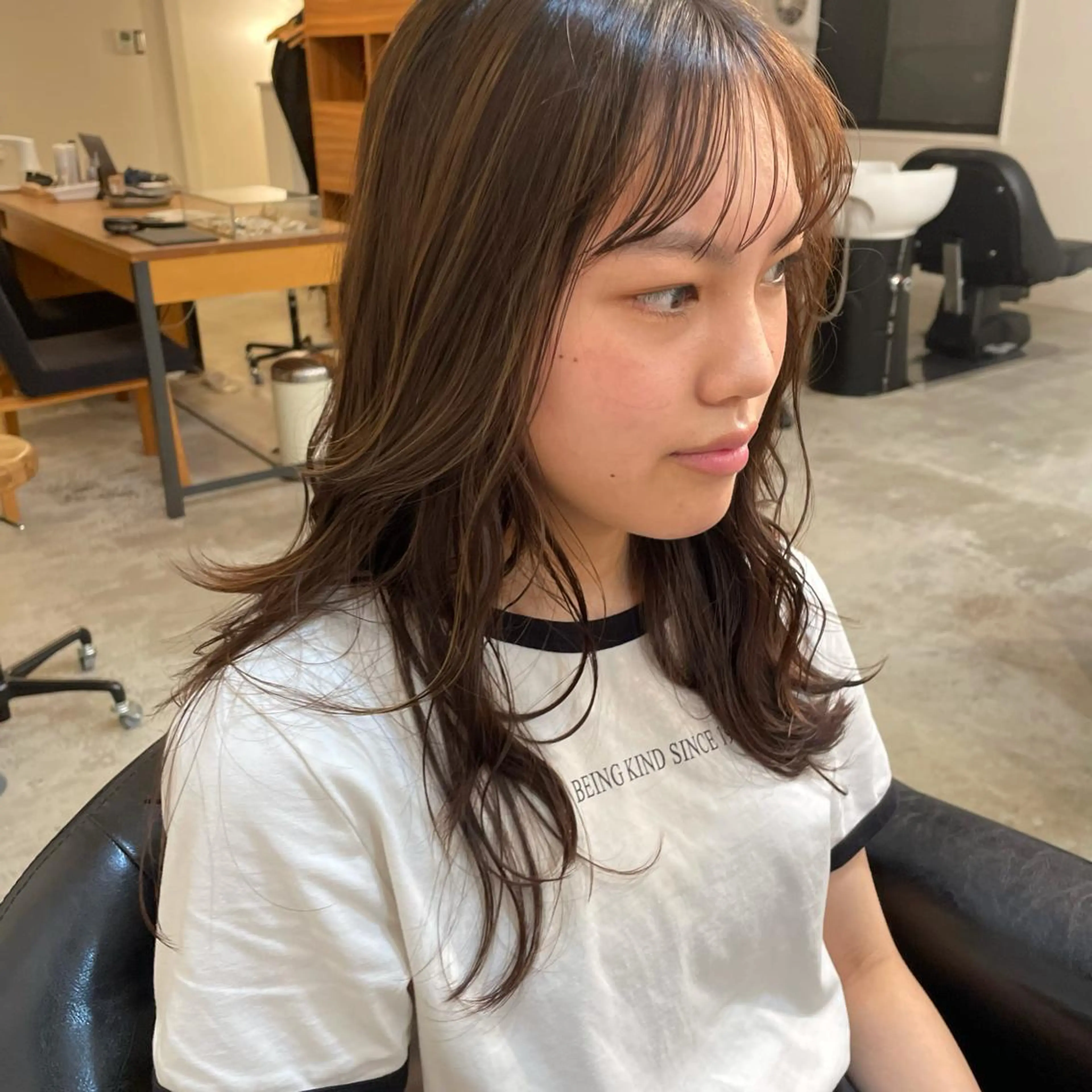 ミディアム シースルーバング ニシウエ ヒロキのヘアスタイル