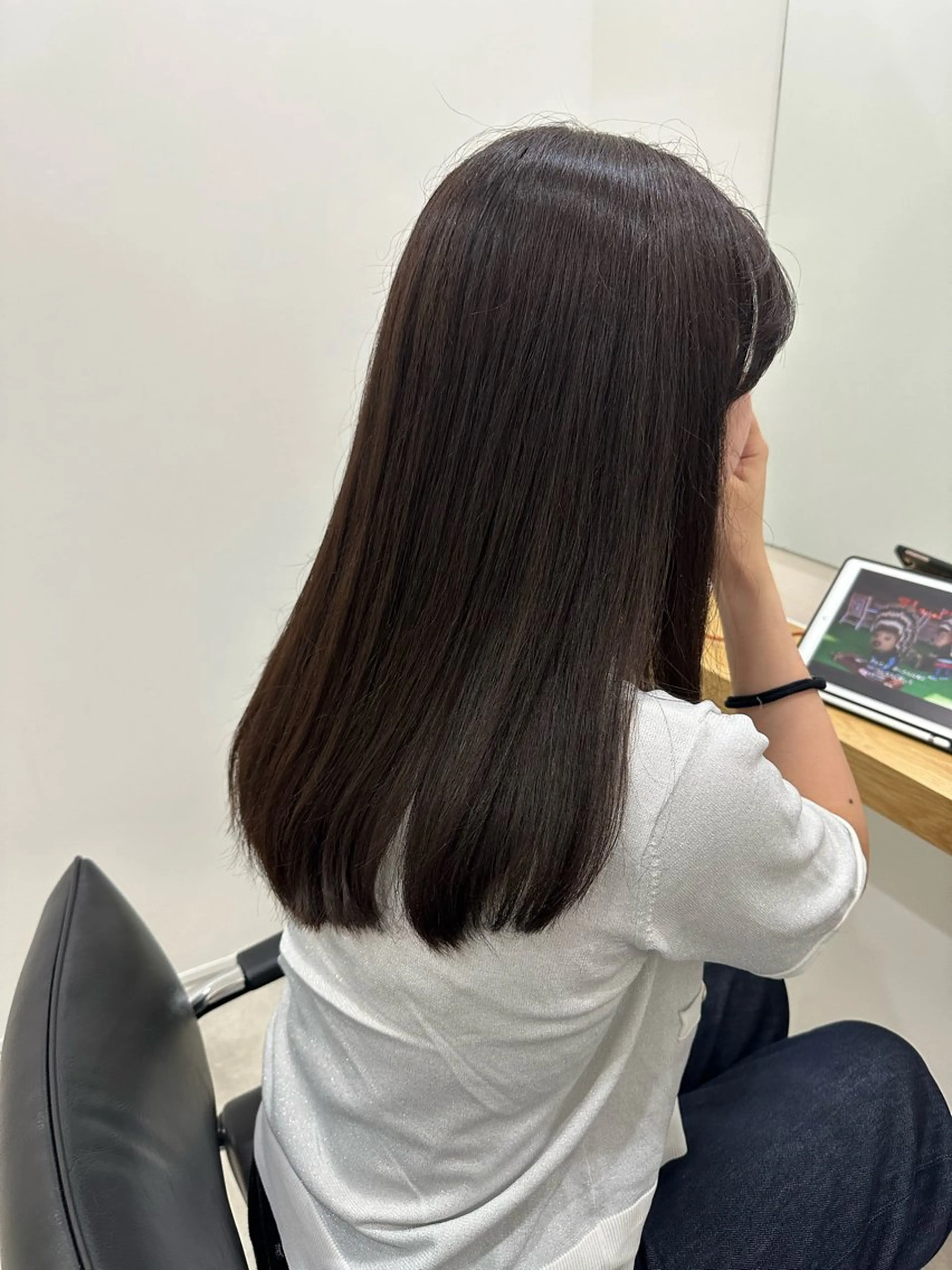 セミロング カラー カット ヘアカラー トリートメント 海外ヘア/ワンカラー 🍒nao.のヘアスタイル