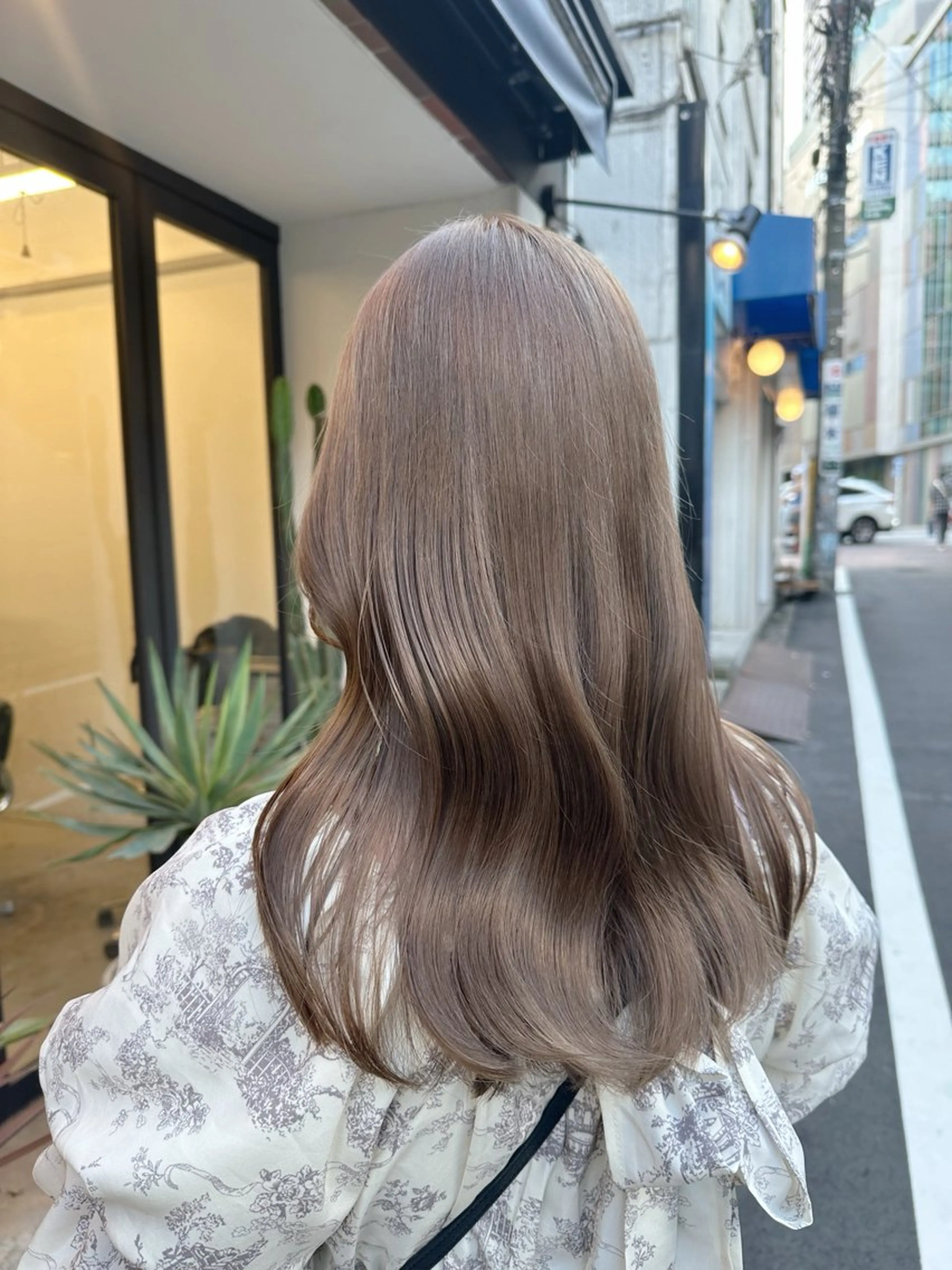 ロング 🪞艶髪ハイトーン Maya🪞のヘアスタイル