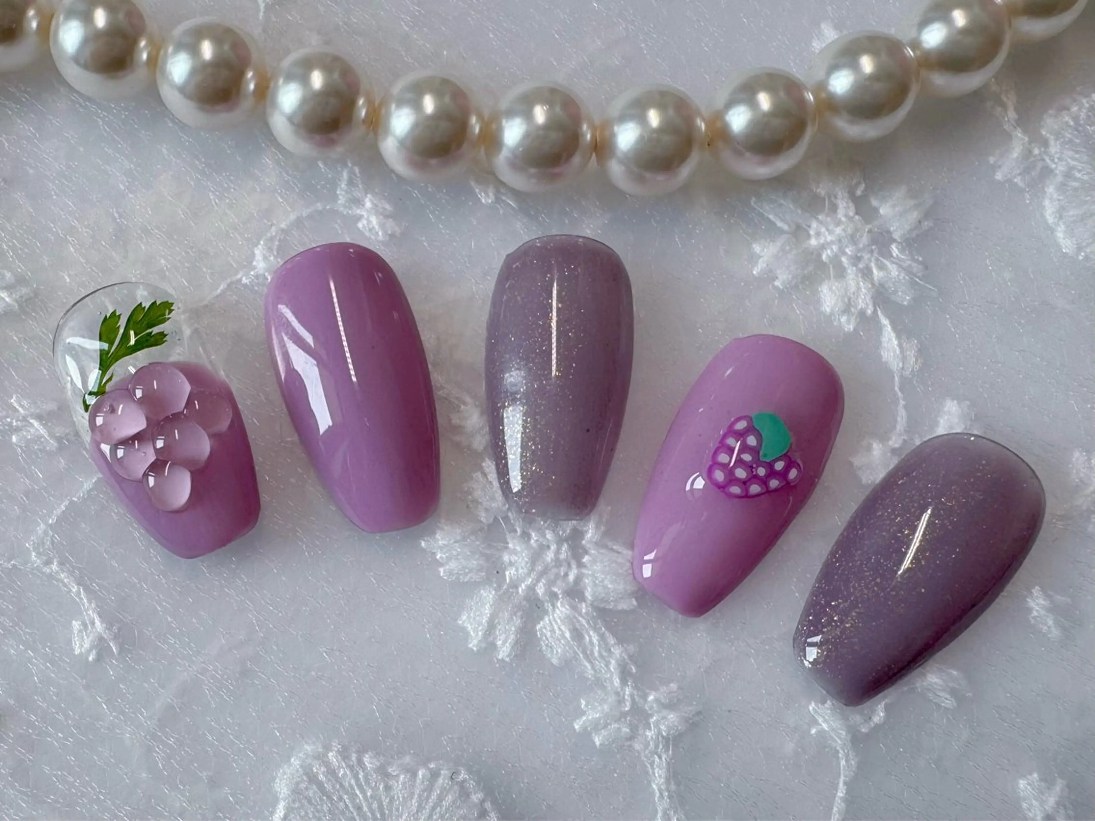 ネイル ビューティーサロン フラワーズ所属・ビューティーサロン フラワーズ ヒのネイルデザイン