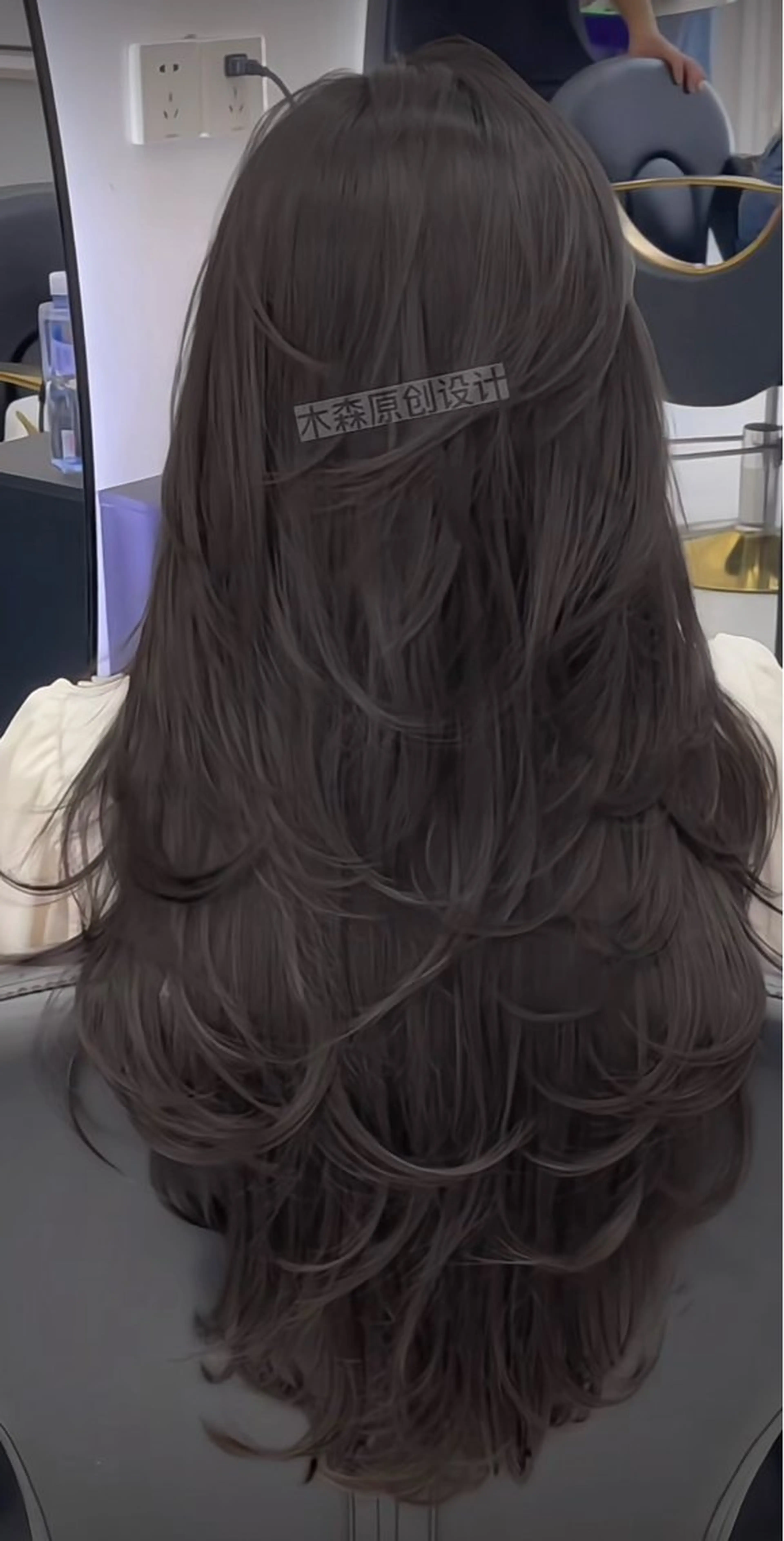 縮毛矯正+中華式フェザーパーマ+小顔カット+髪質改善トリートメントの写真