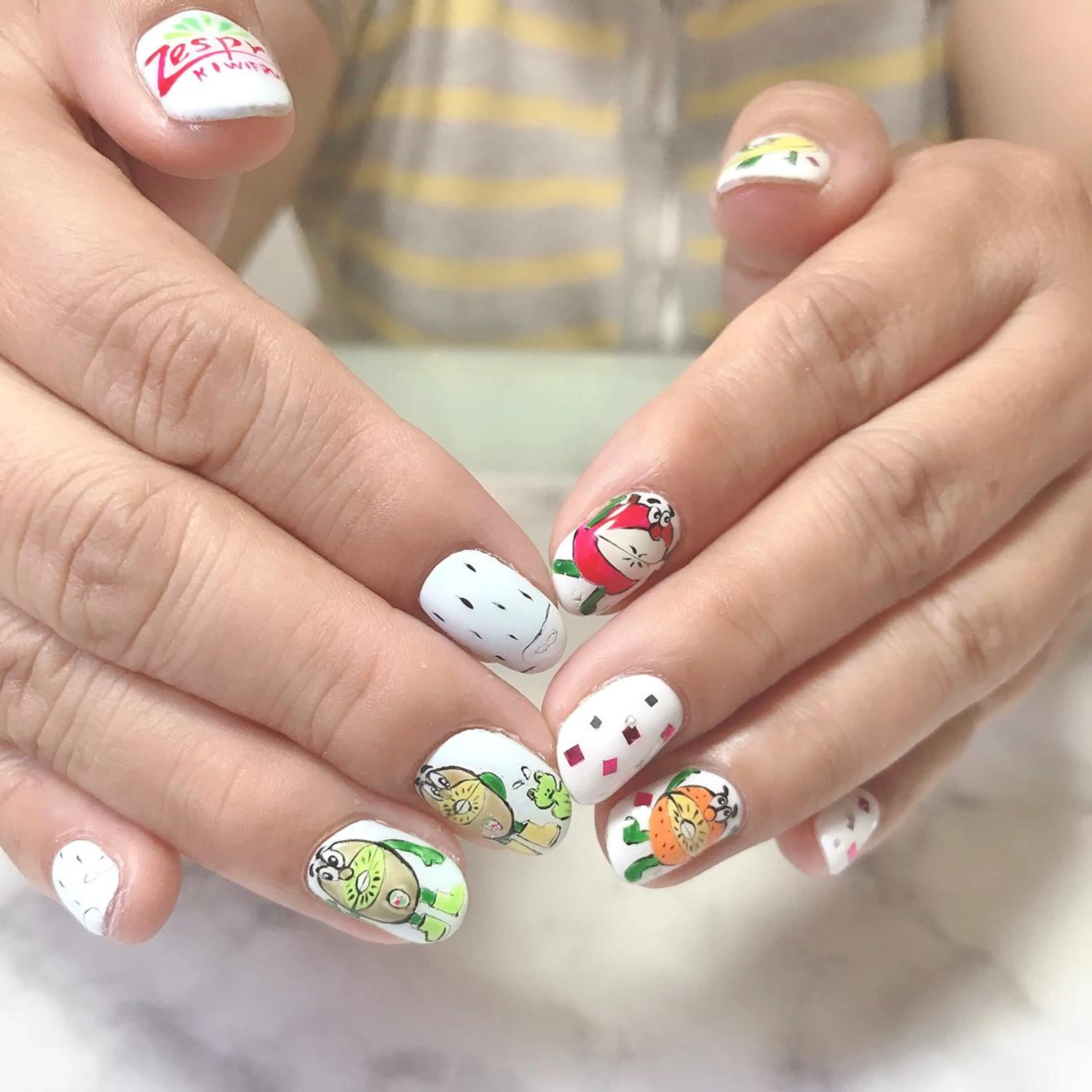 ネイル アートネイル オレンジ ステラ marikominoのネイルデザイン