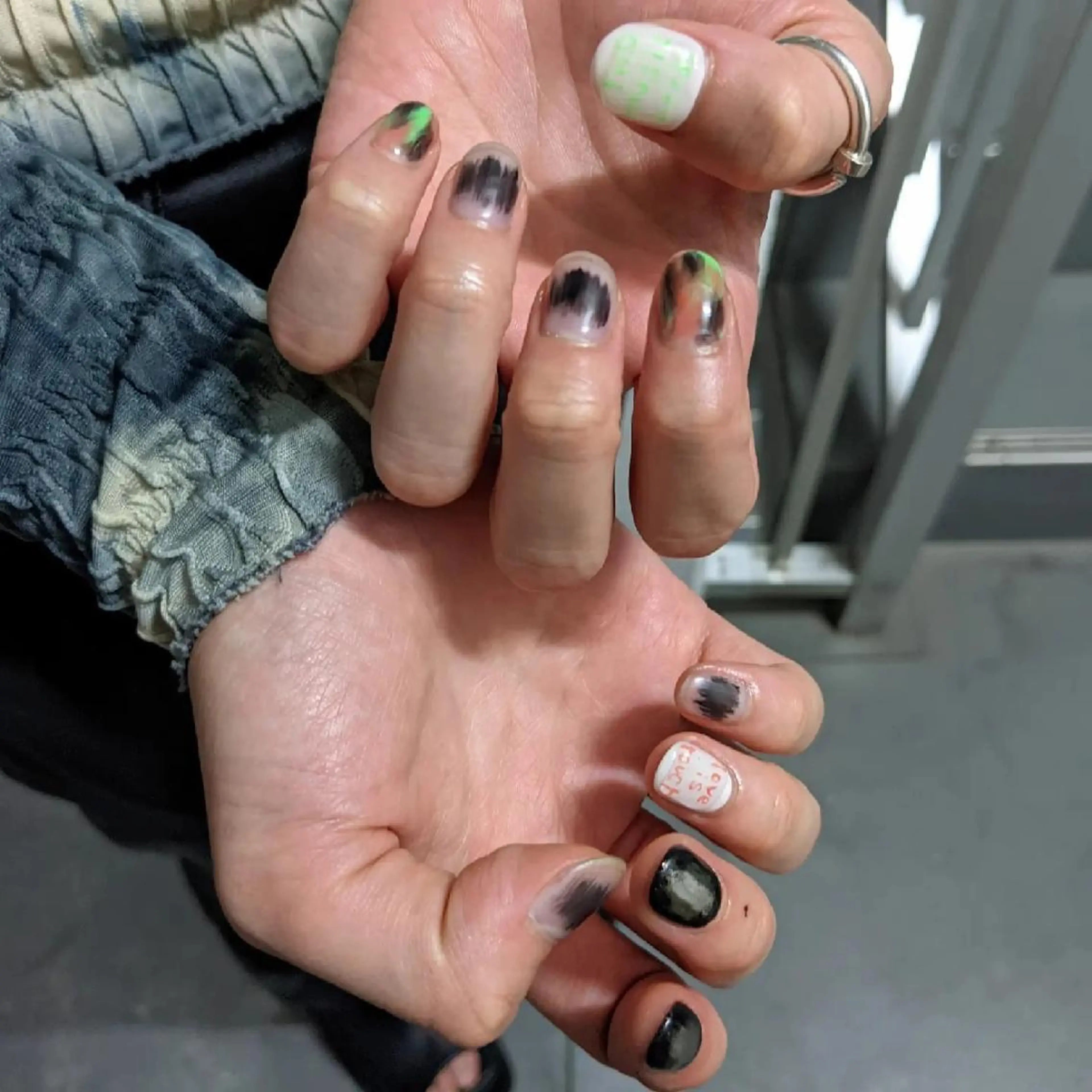 ネイル ハンドネイル newrandas hitomiのネイルデザイン