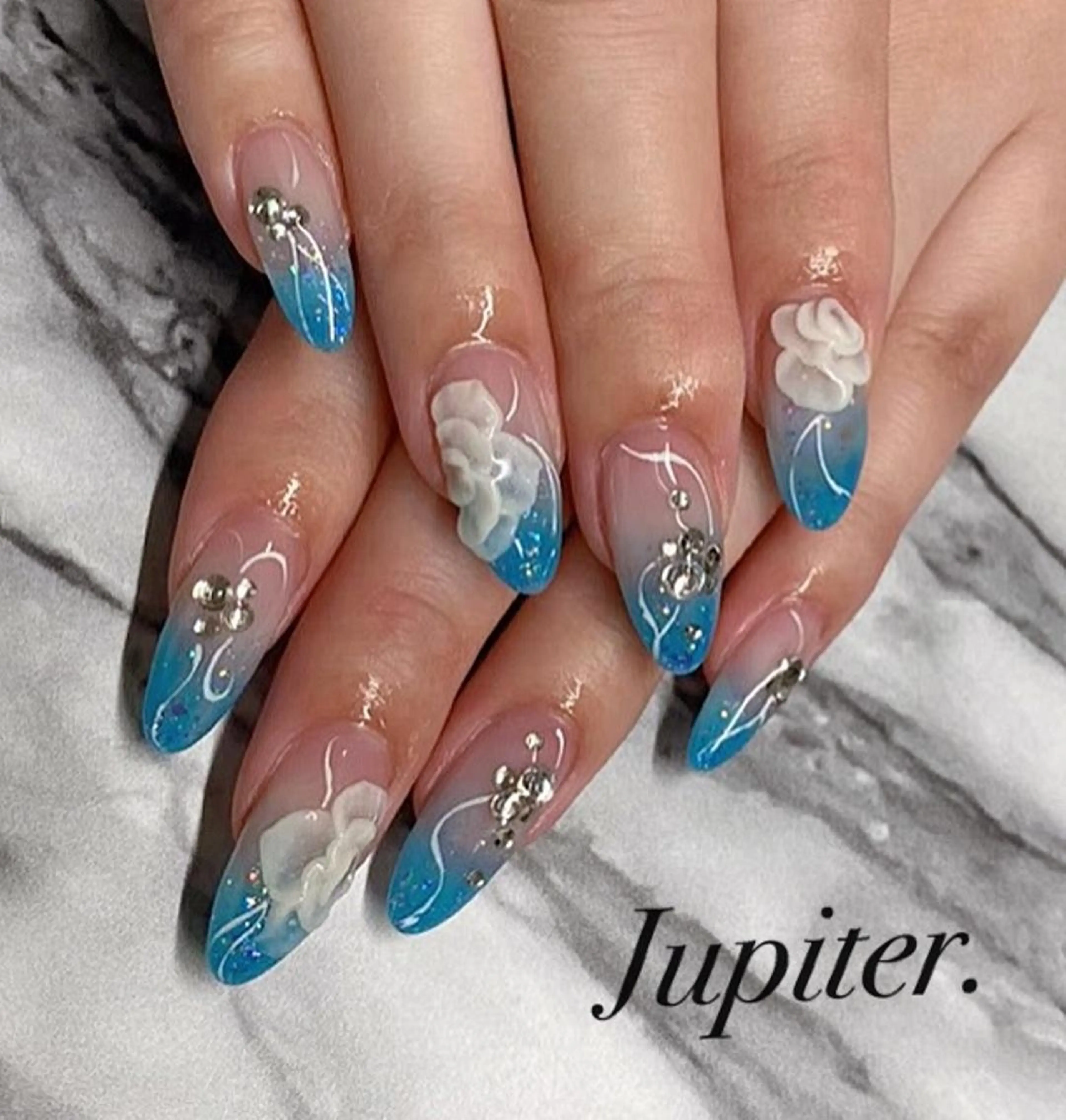 ネイル ハンドネイル PrivateSalon Jupiter所属・Jupiter .のネイルデザイン