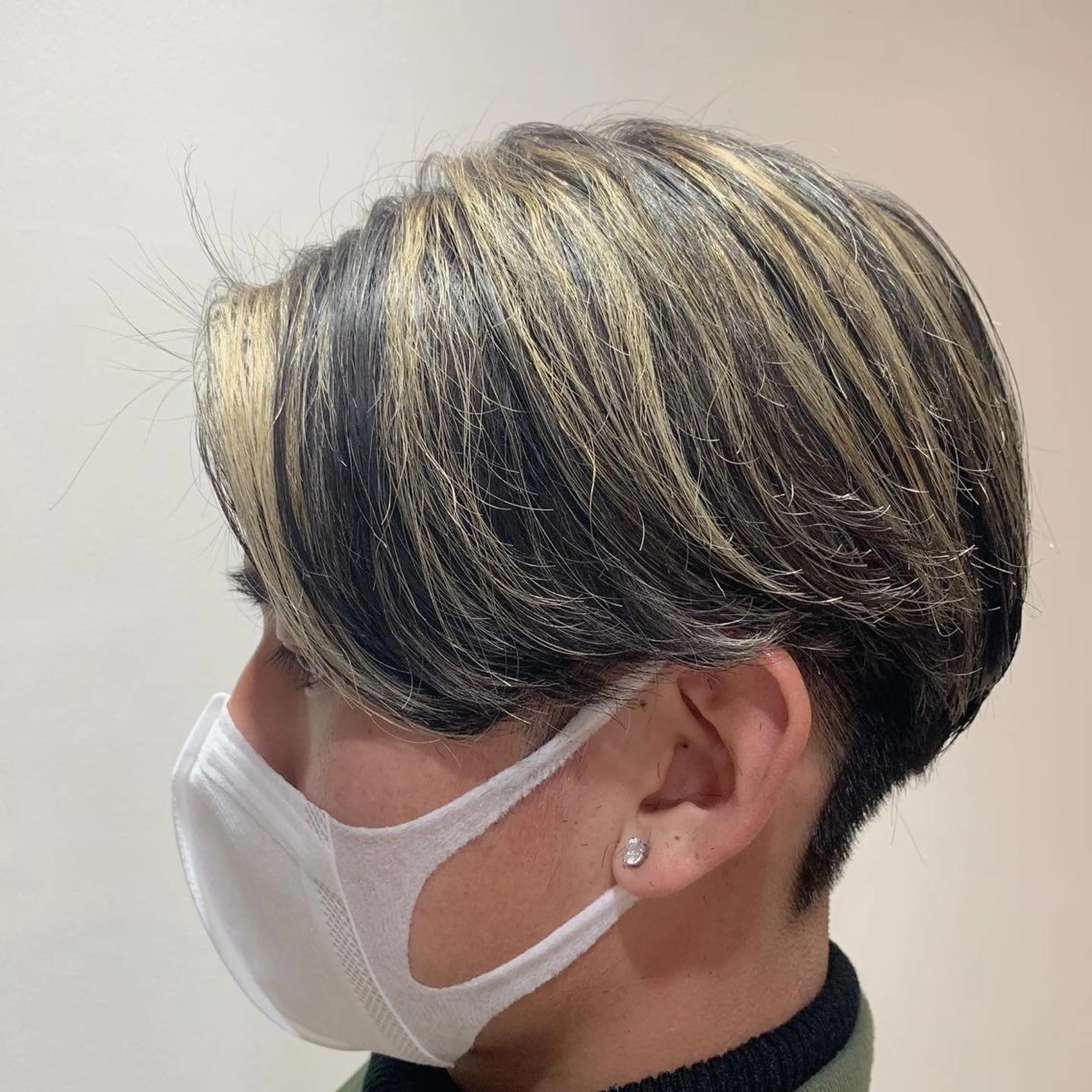 メンズカット+ハイライトカラー🔥の写真