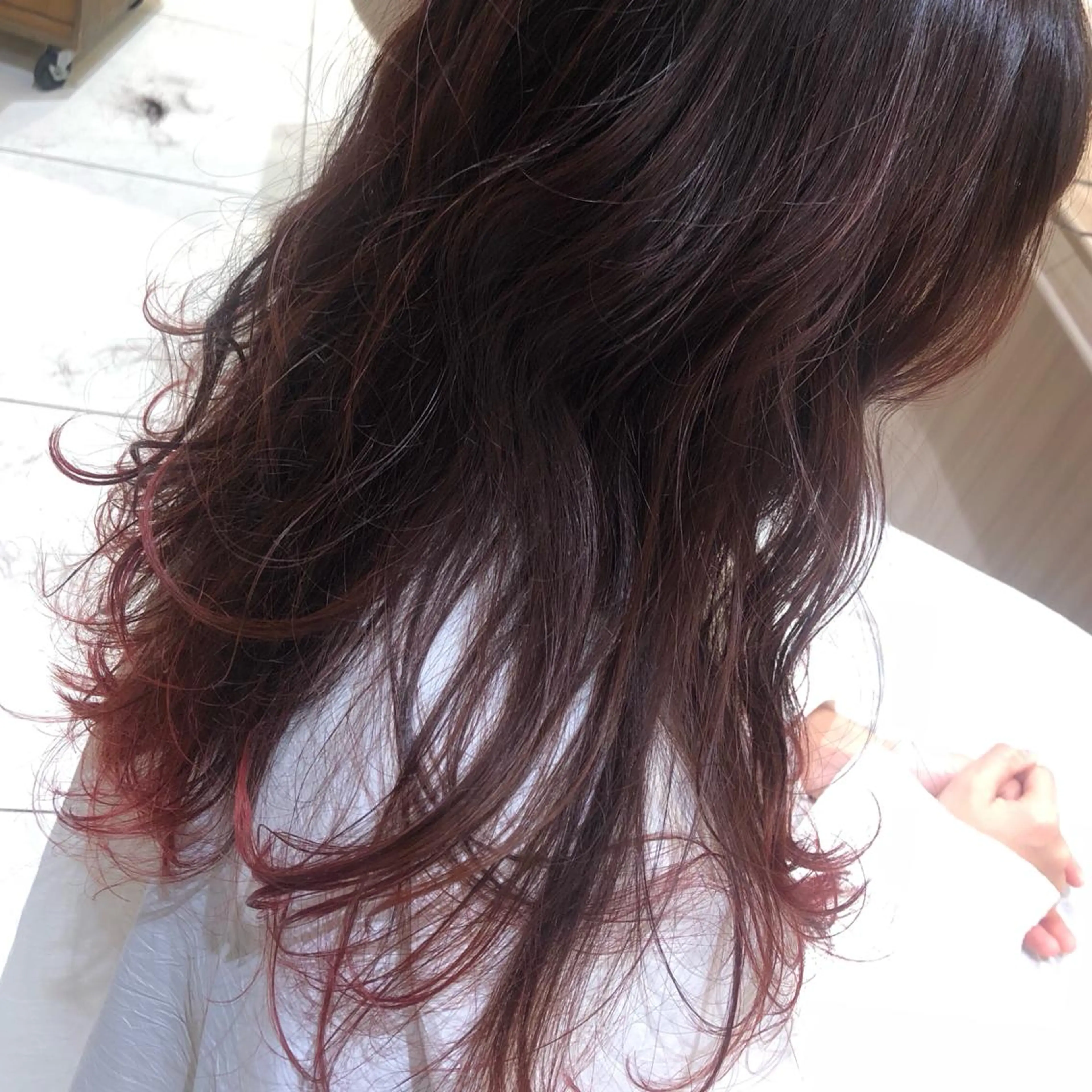 カラー 下平 秀美のヘアスタイル